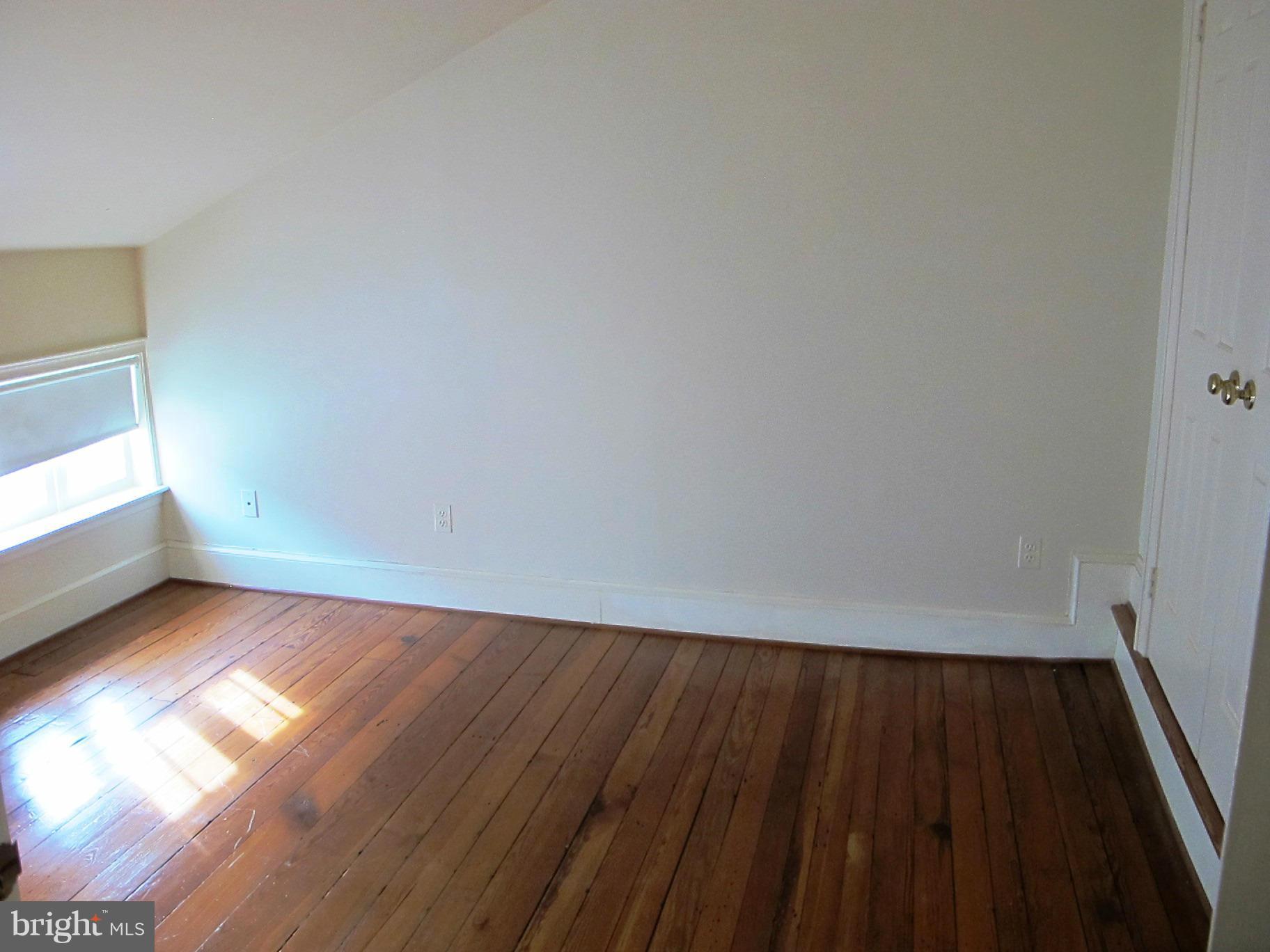 ST JOHNS SQUARE - Residential Lease