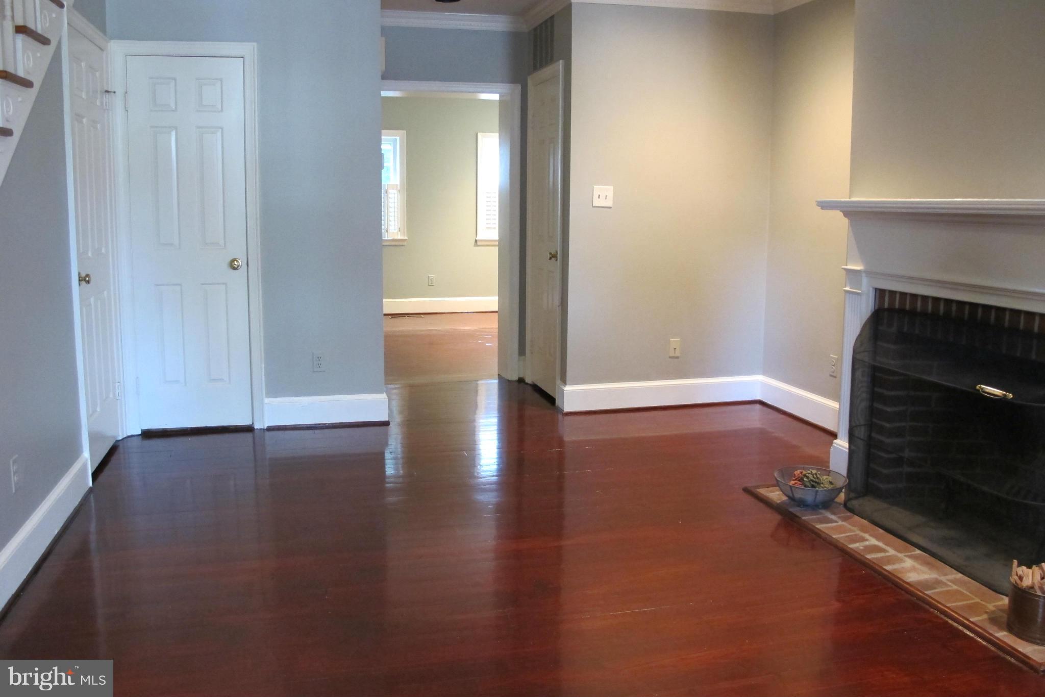 ST JOHNS SQUARE - Residential Lease