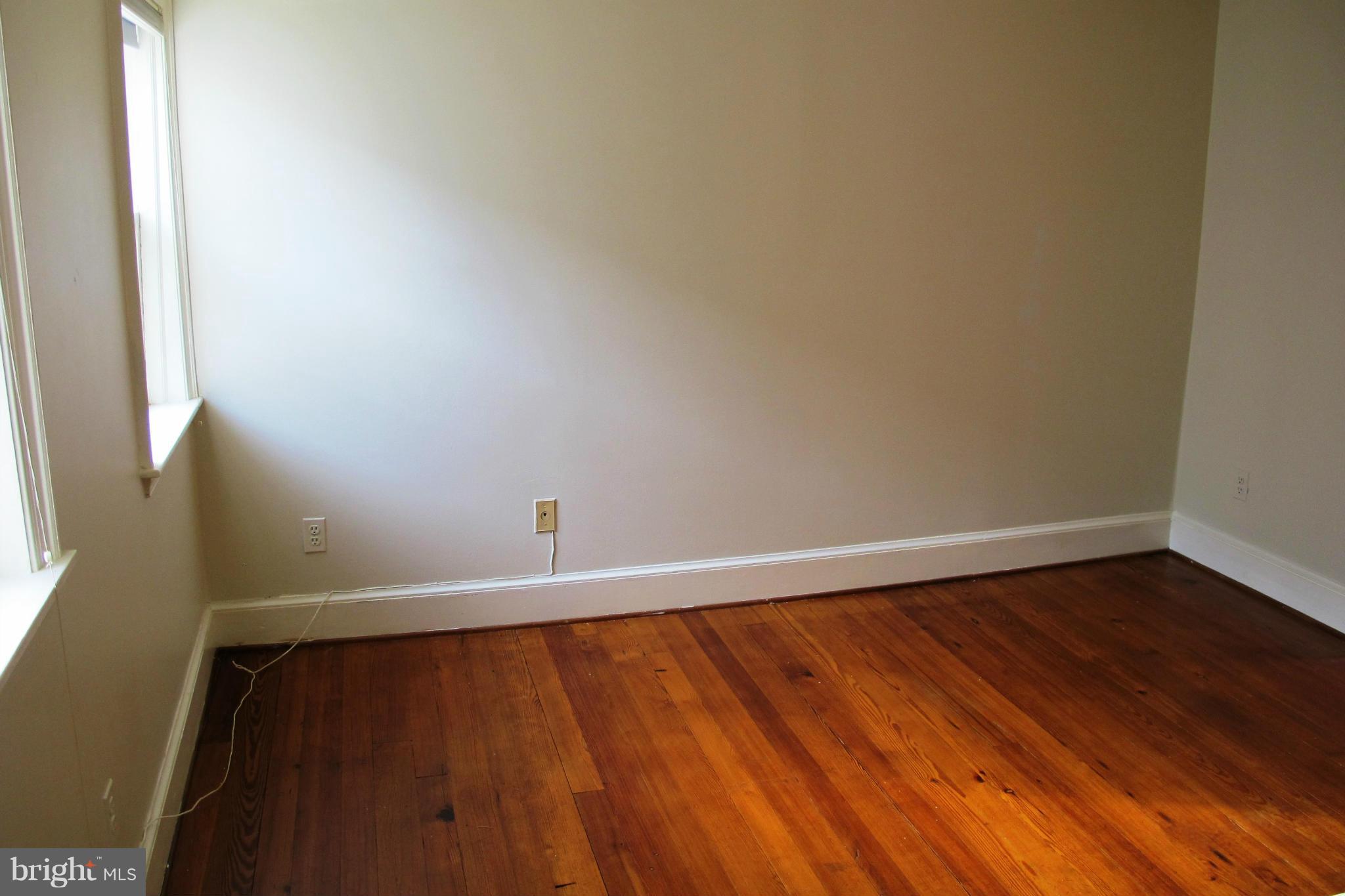 ST JOHNS SQUARE - Residential Lease