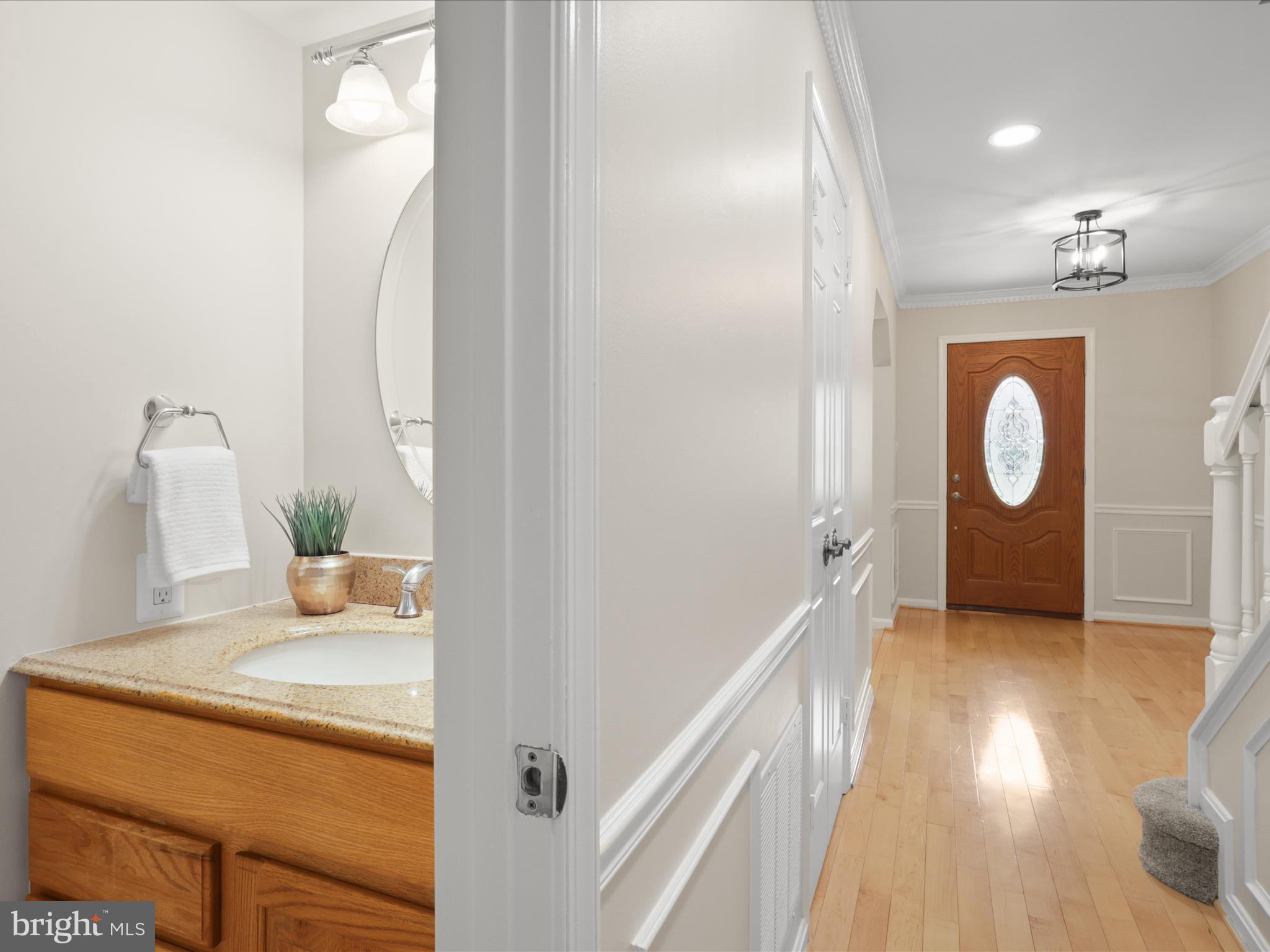 PINECREST - Residential