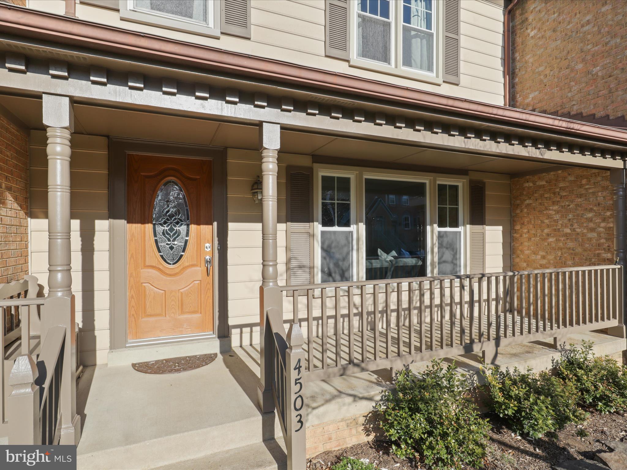 PINECREST - Residential