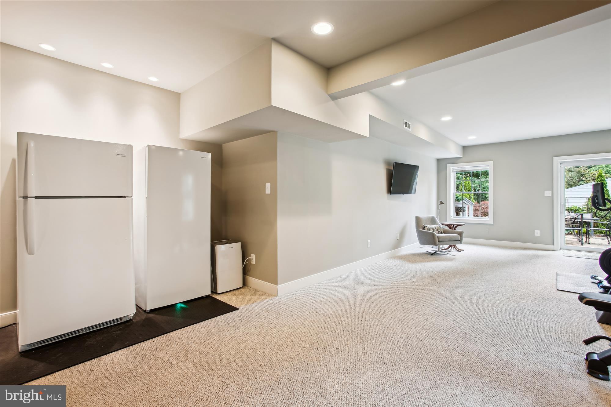 WOODMONT - Residential