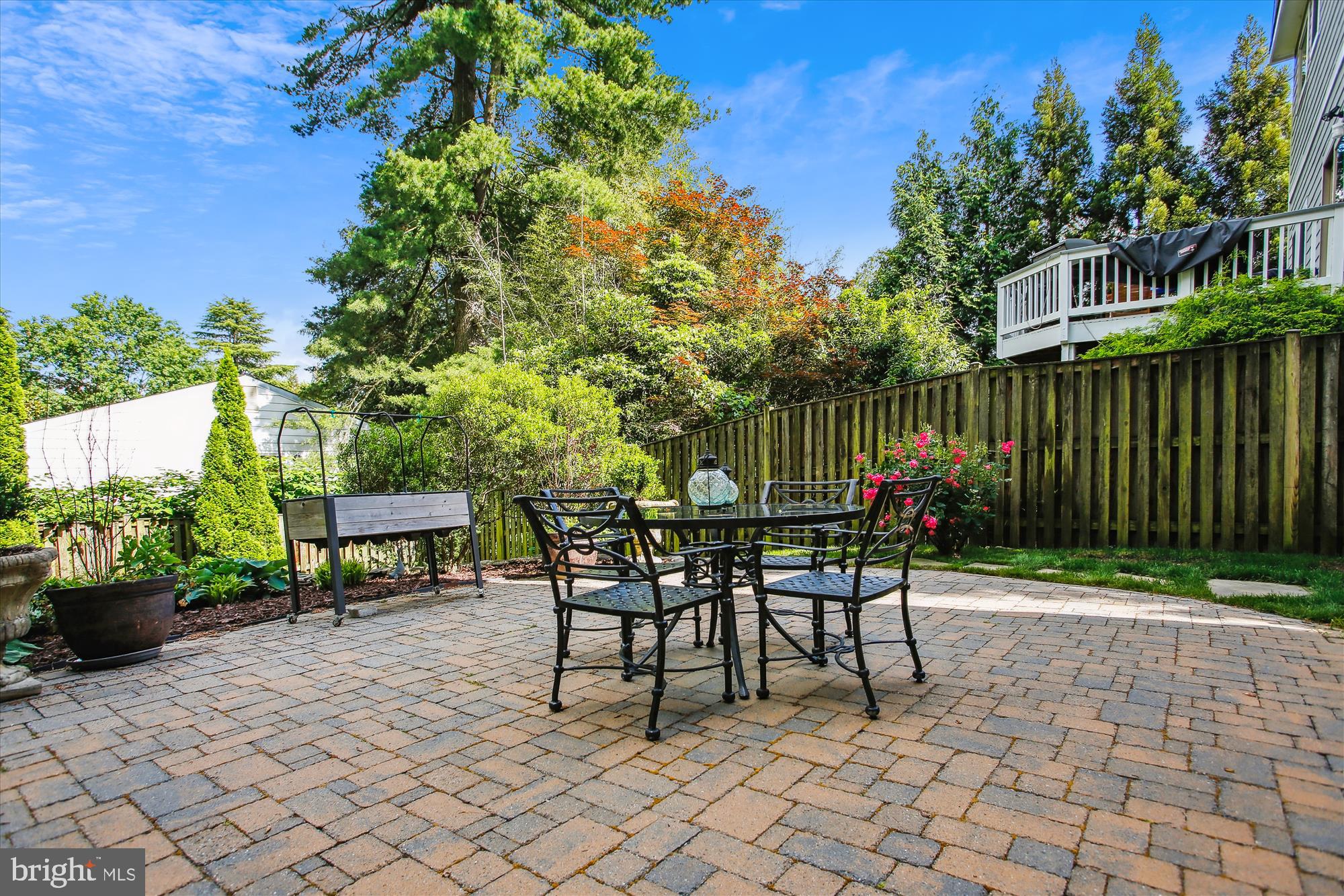 WOODMONT - Residential