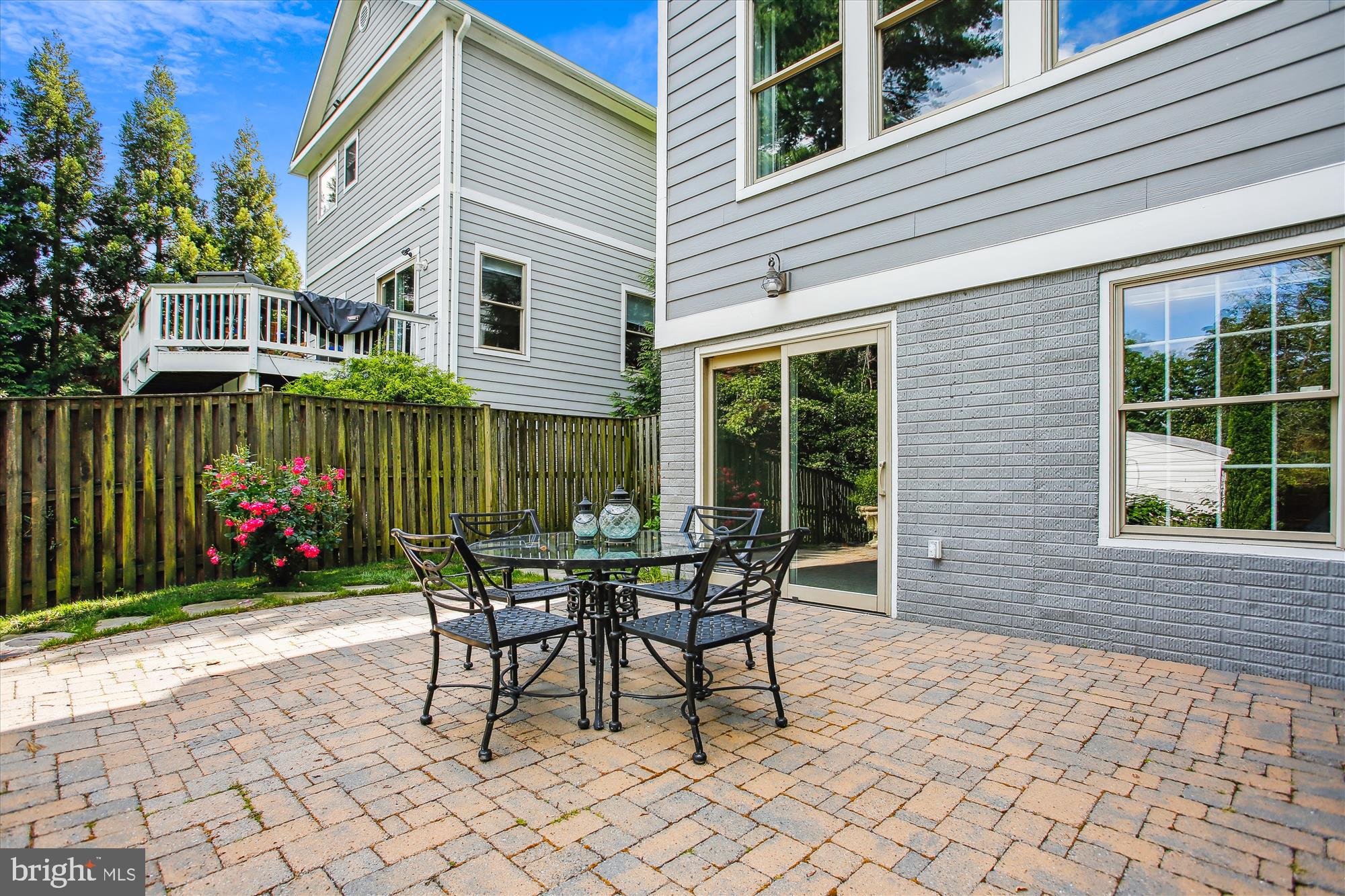 WOODMONT - Residential