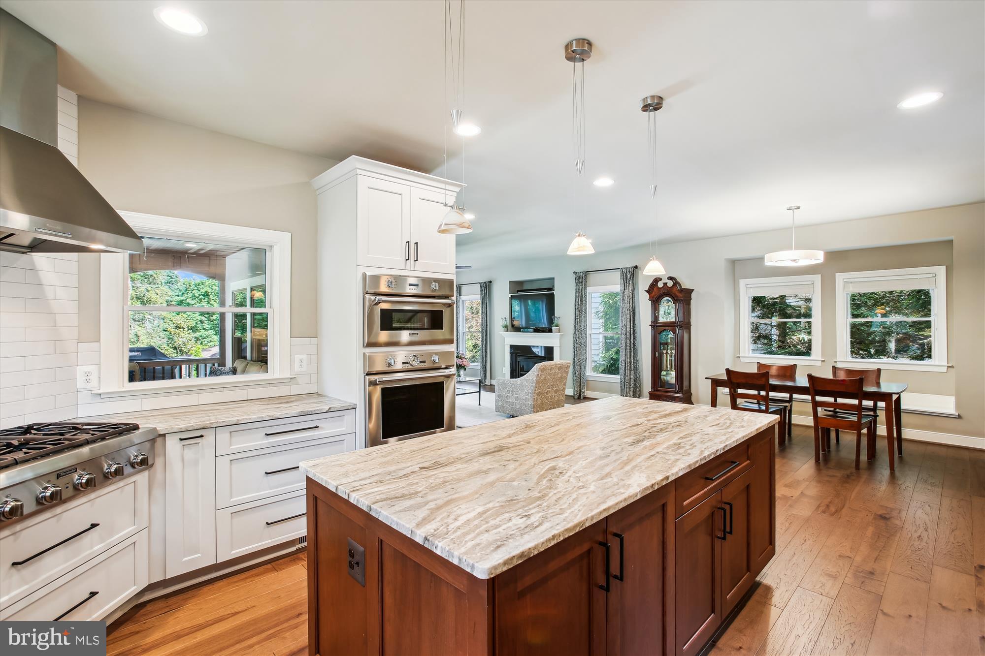 WOODMONT - Residential