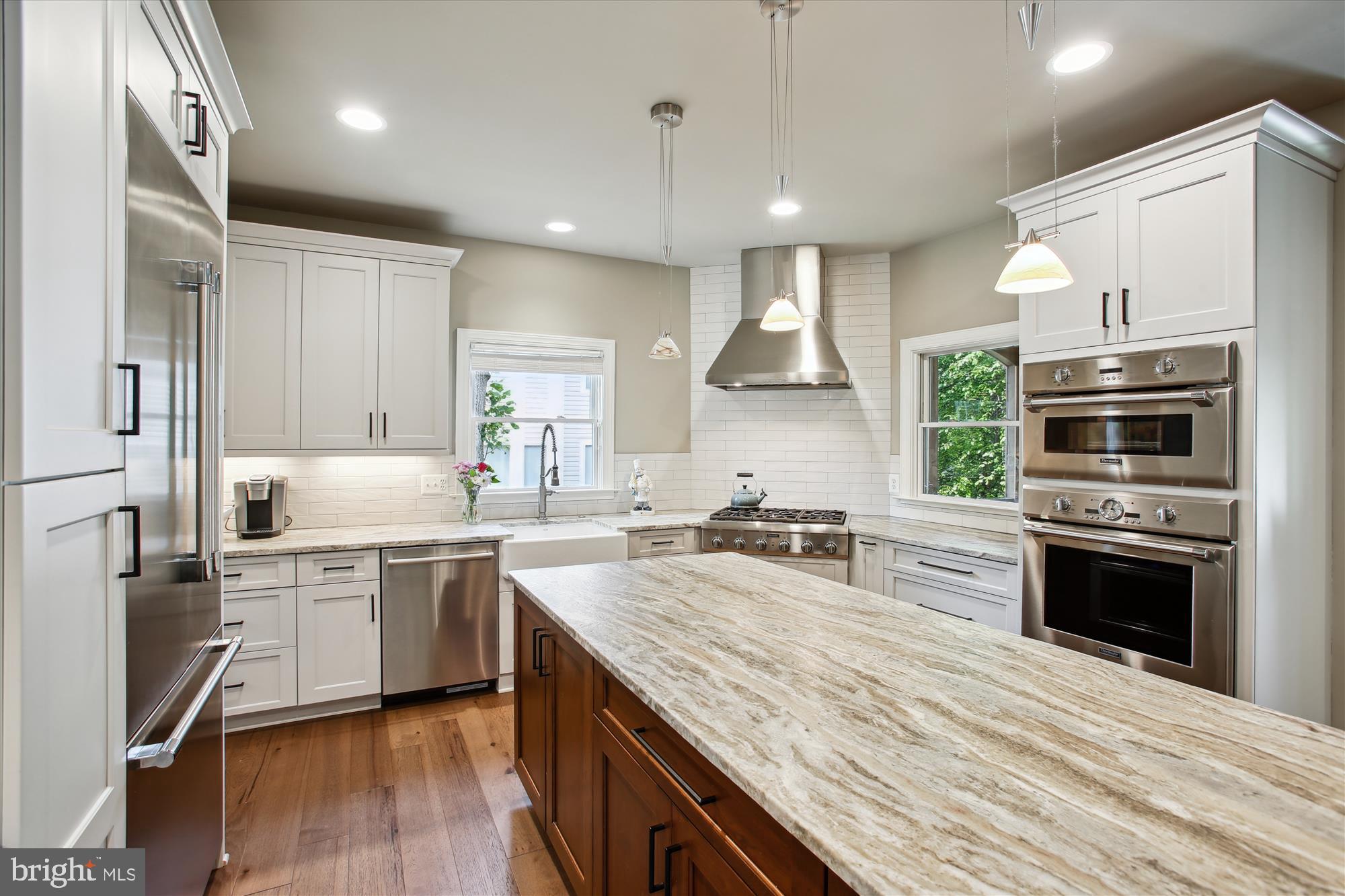 WOODMONT - Residential