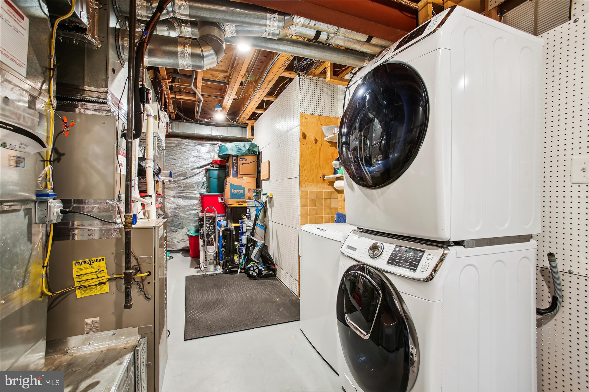 WOODMONT - Residential