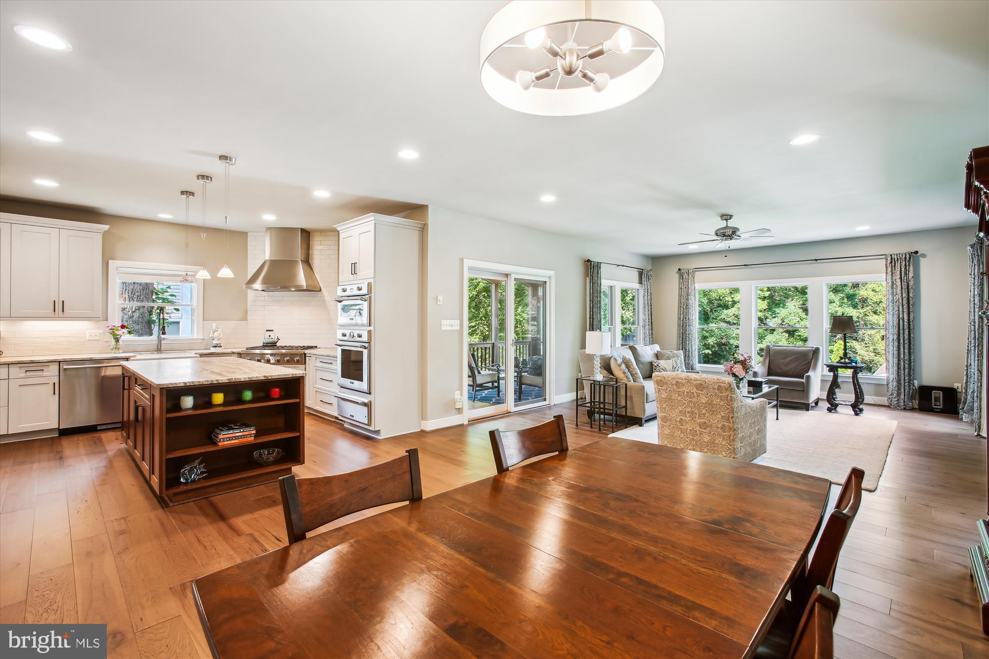 WOODMONT - Residential