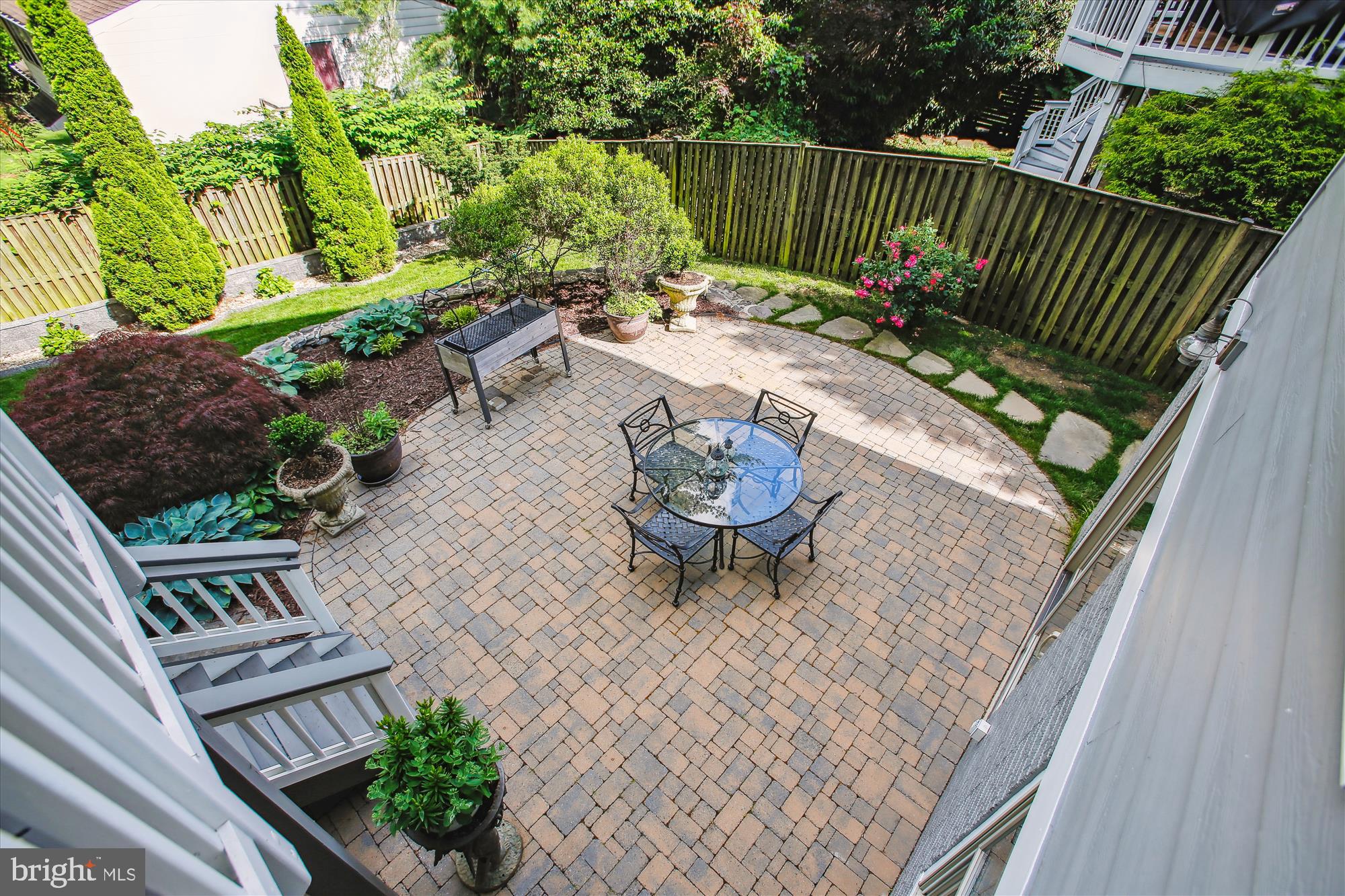 WOODMONT - Residential