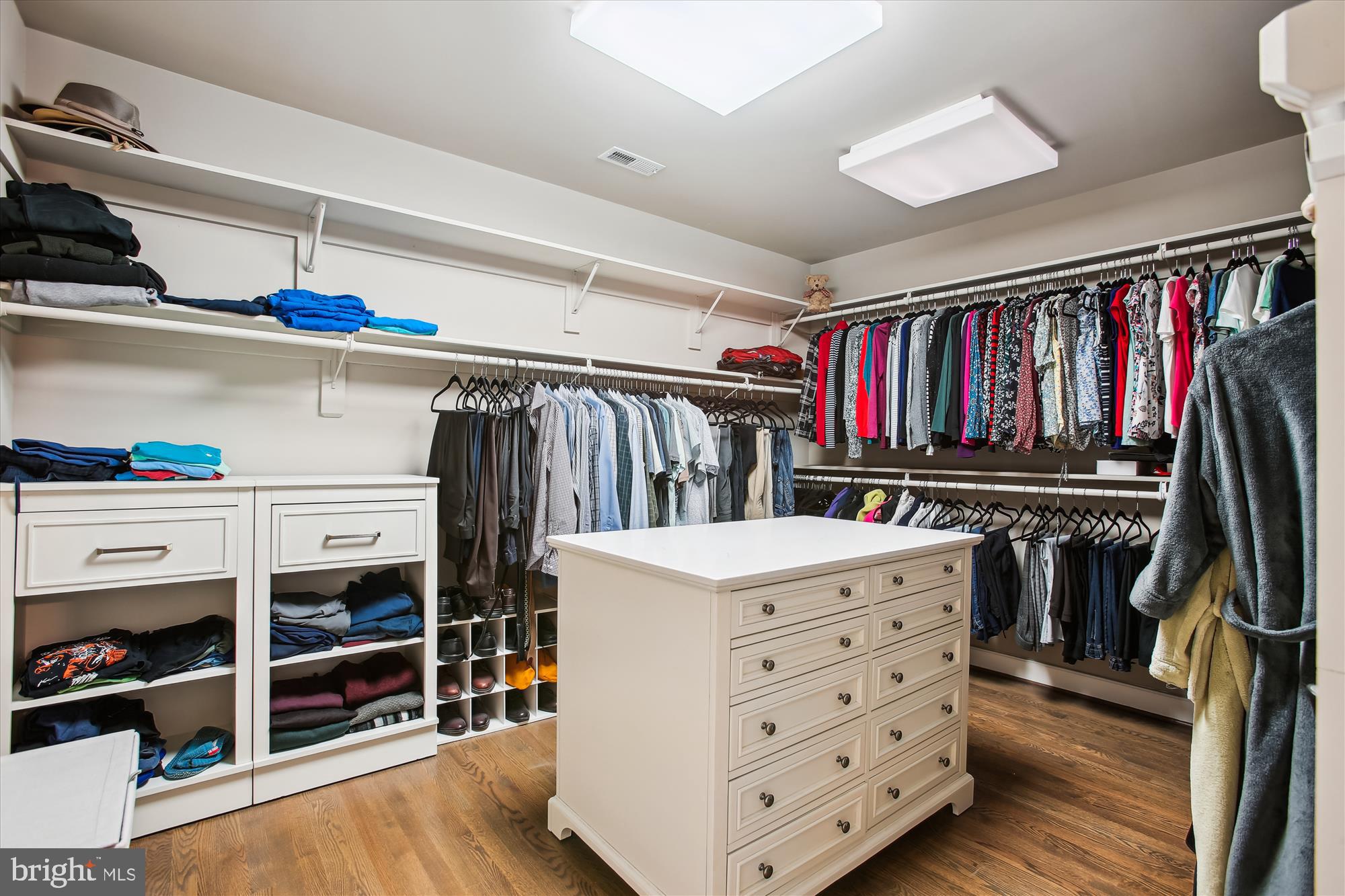 WOODMONT - Residential