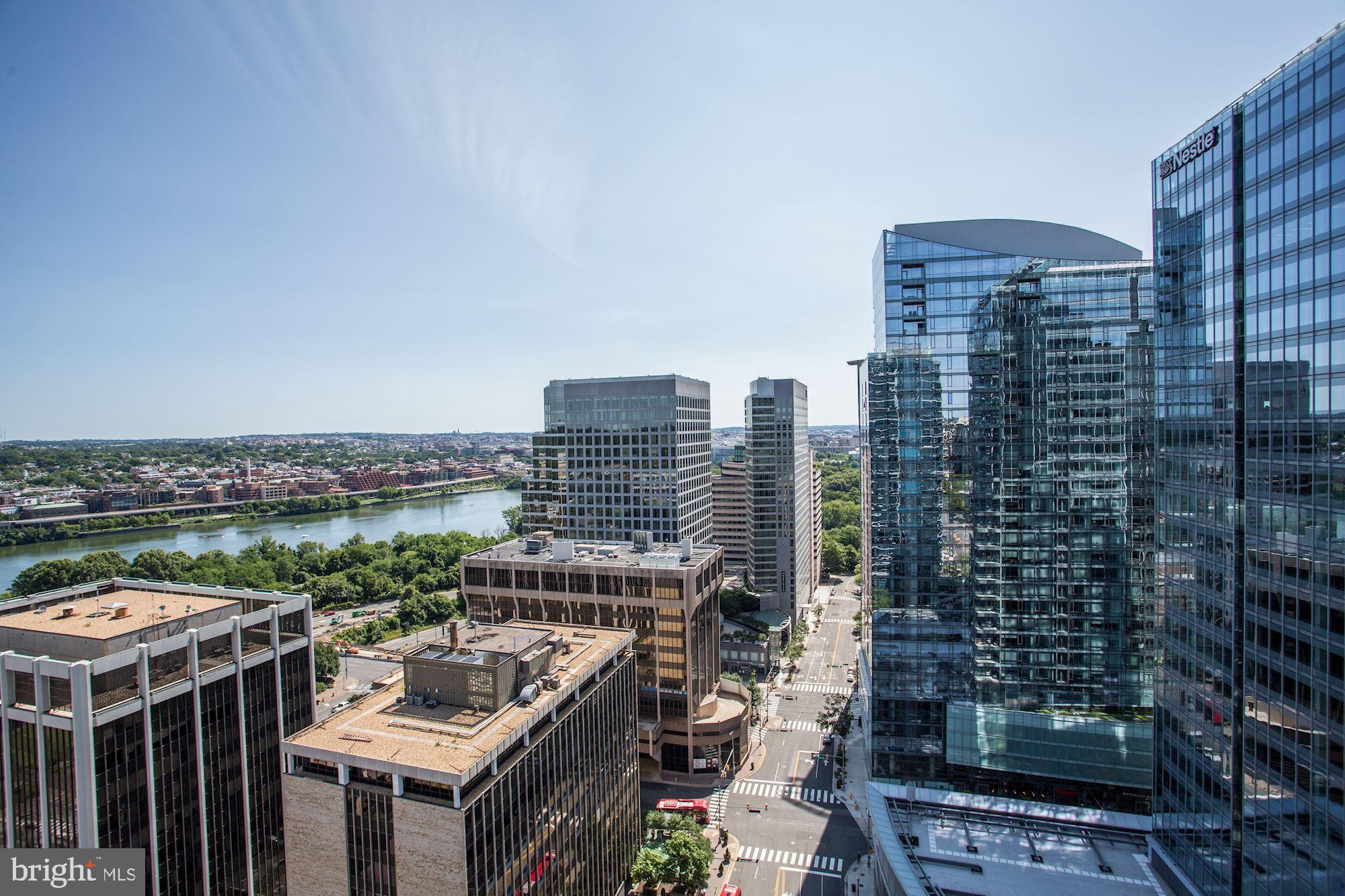 ROSSLYN - Residential