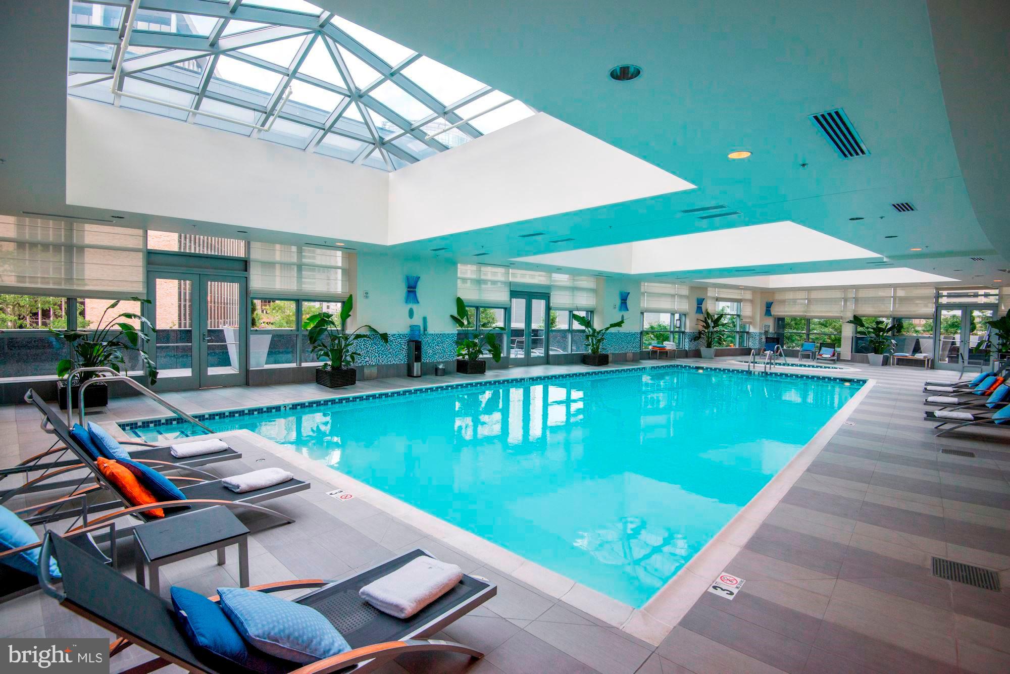 ROSSLYN - Residential