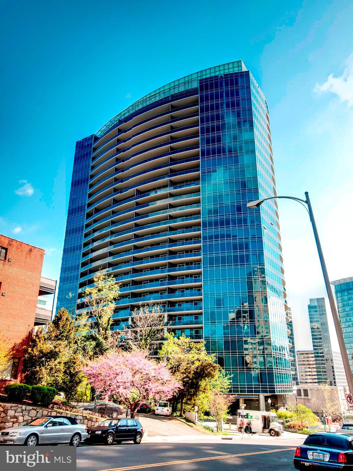 ROSSLYN - Residential