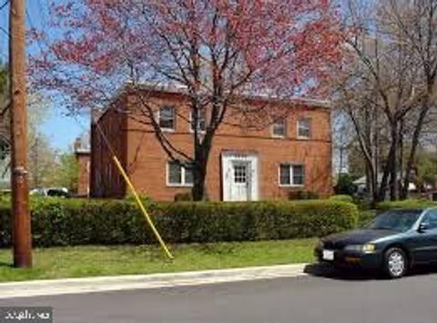 7801 LOCKNEY AVENUE TAKOMA PARK MD 20912