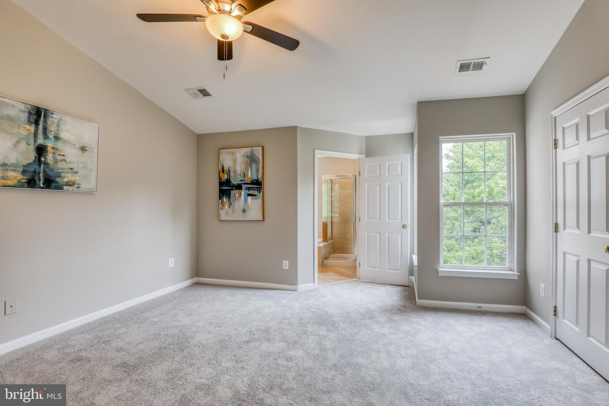 LAKELAND PLACE - Residential