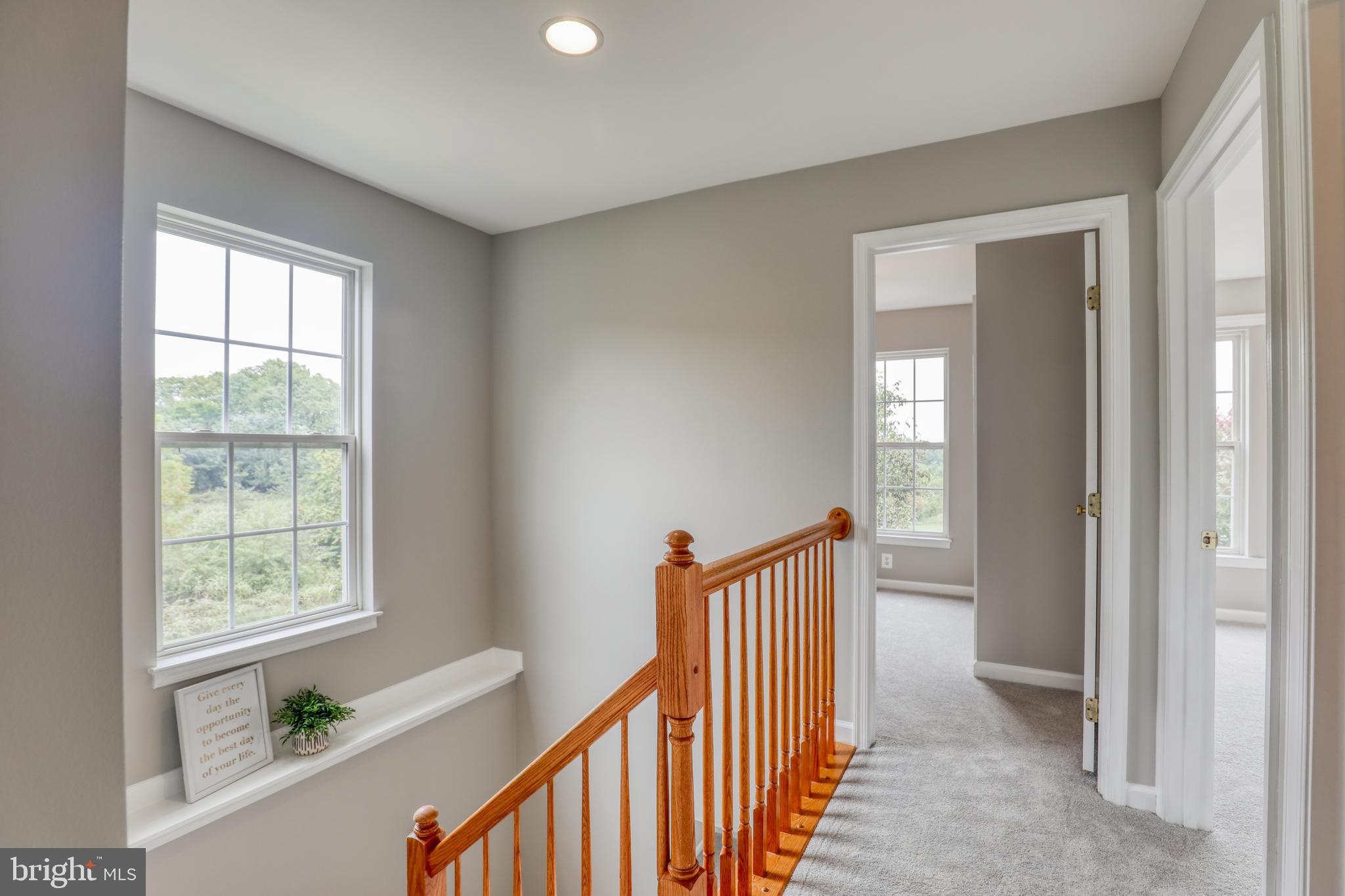 LAKELAND PLACE - Residential