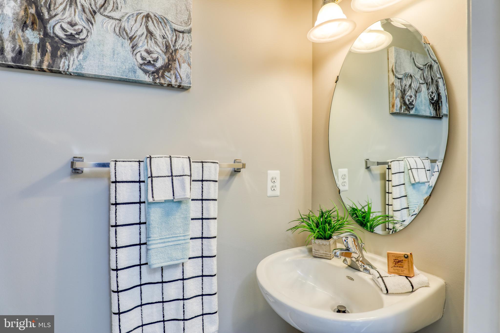 LAKELAND PLACE - Residential