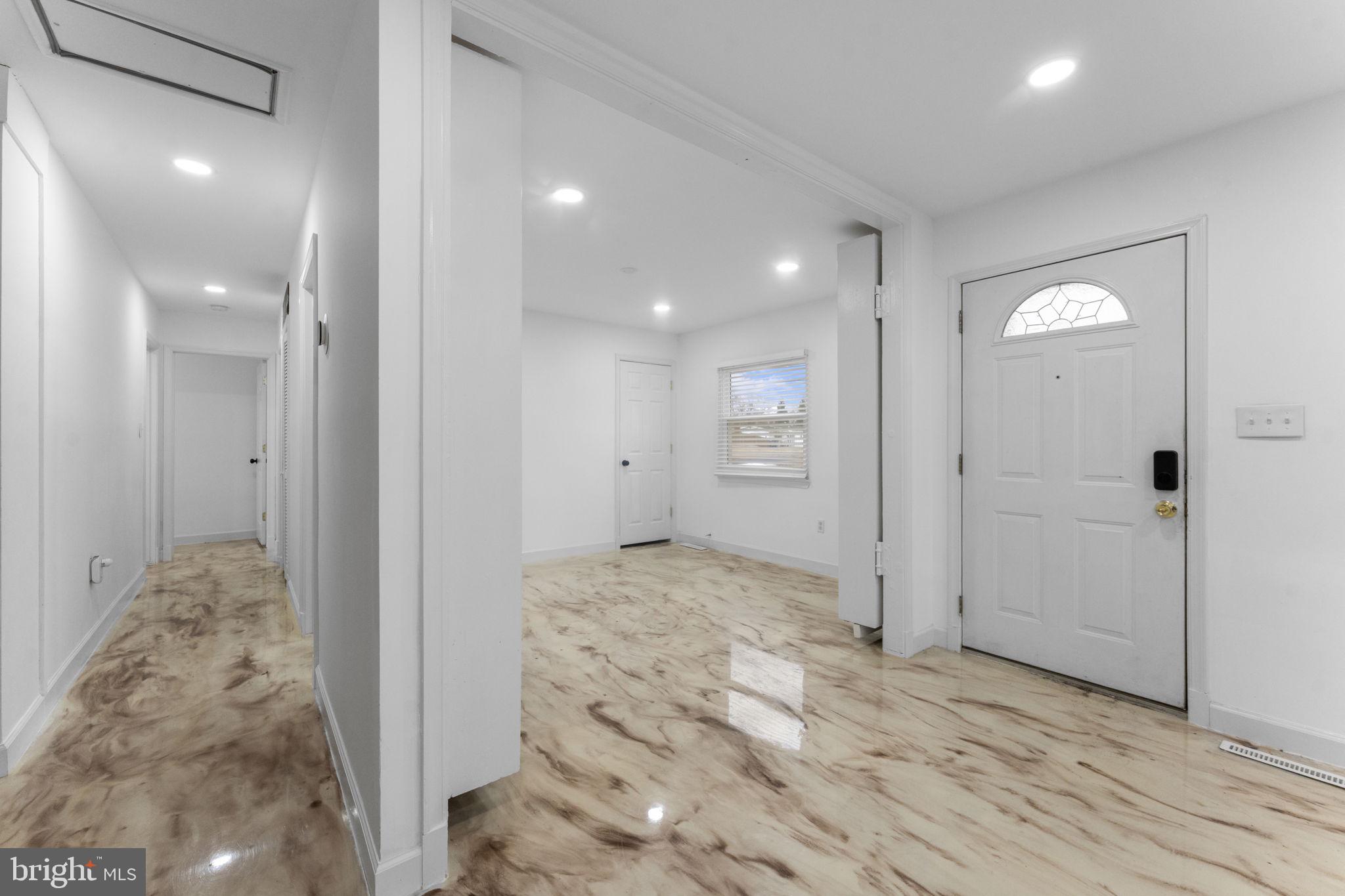 6703 CIMARRON STREET