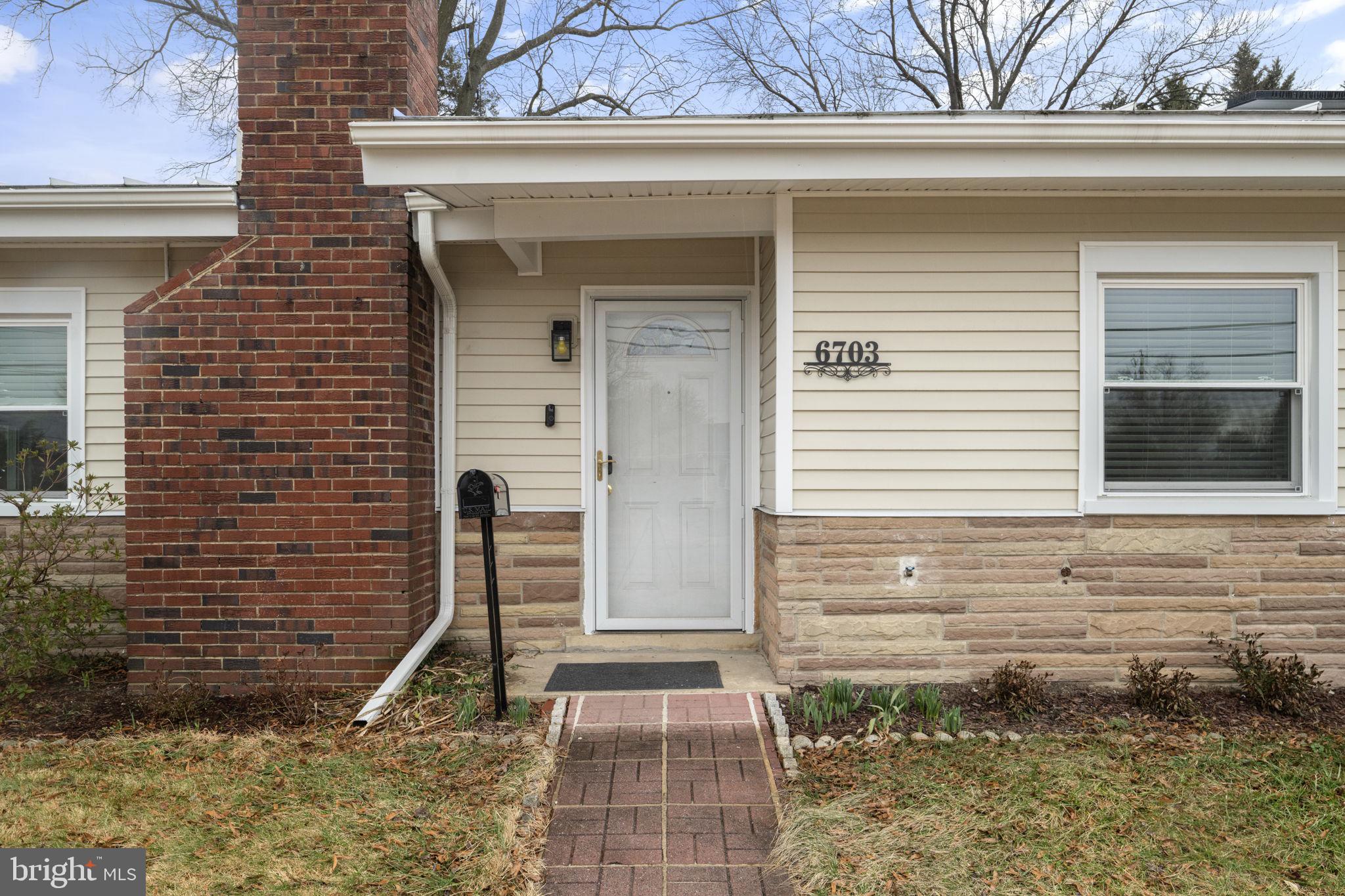 6703 CIMARRON STREET