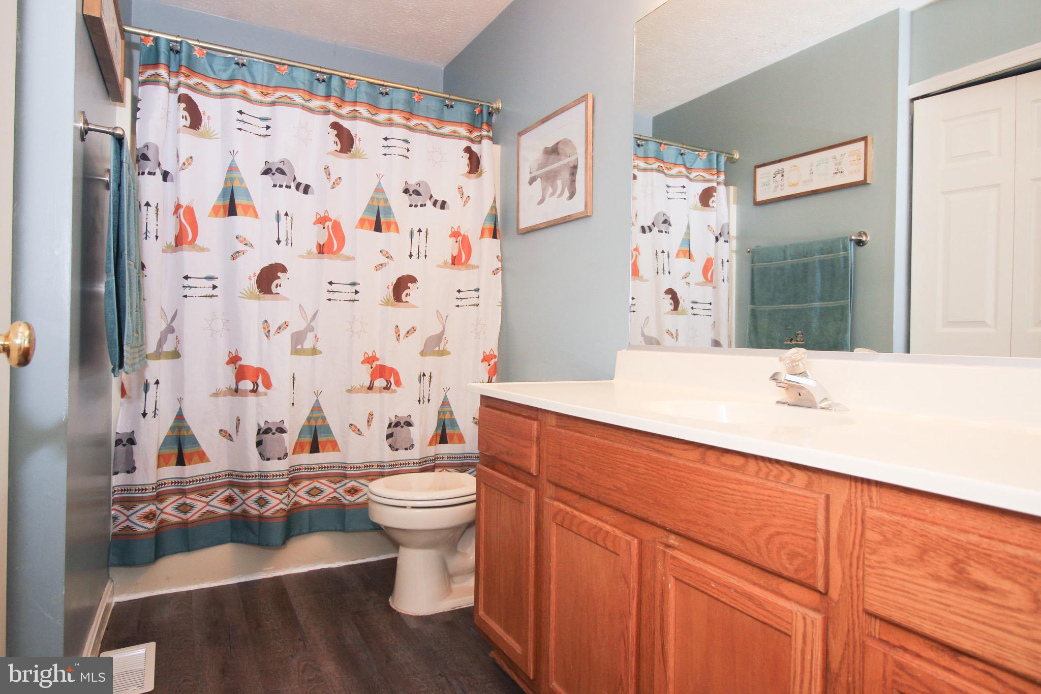 FALCON RIDGE - Residential