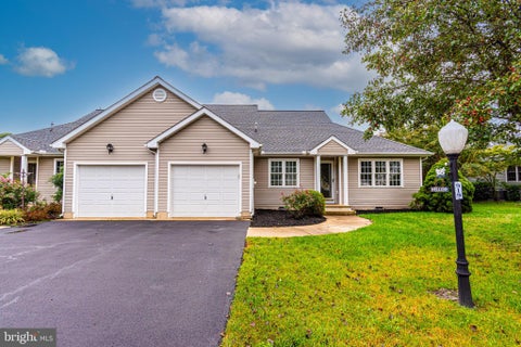 Condo For Sale - 919 W Schumaker Manor Drive<br/> Wicomico County, SALISBURY, MD 21804
