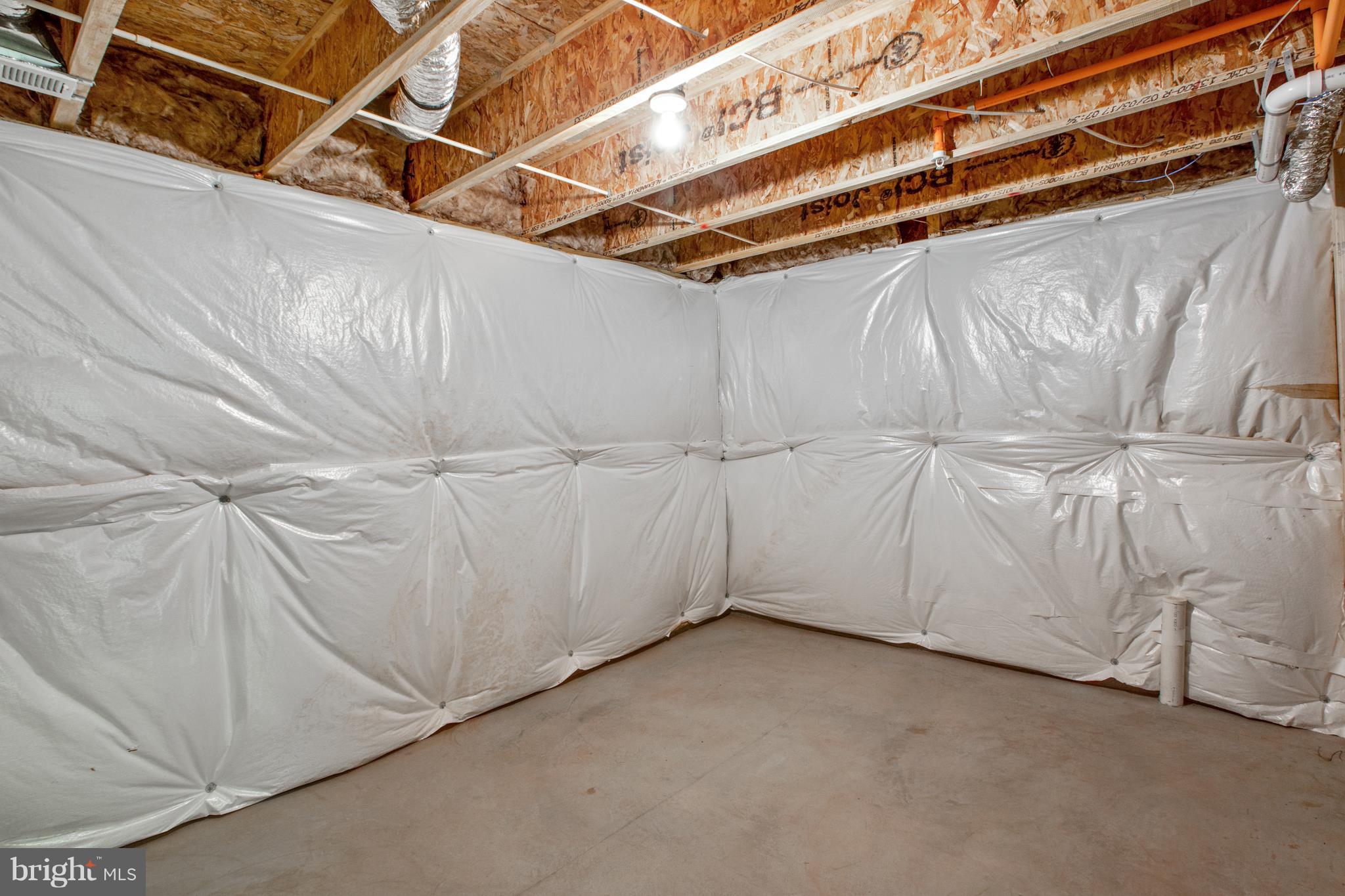 TUSCARORA CREEK - Residential