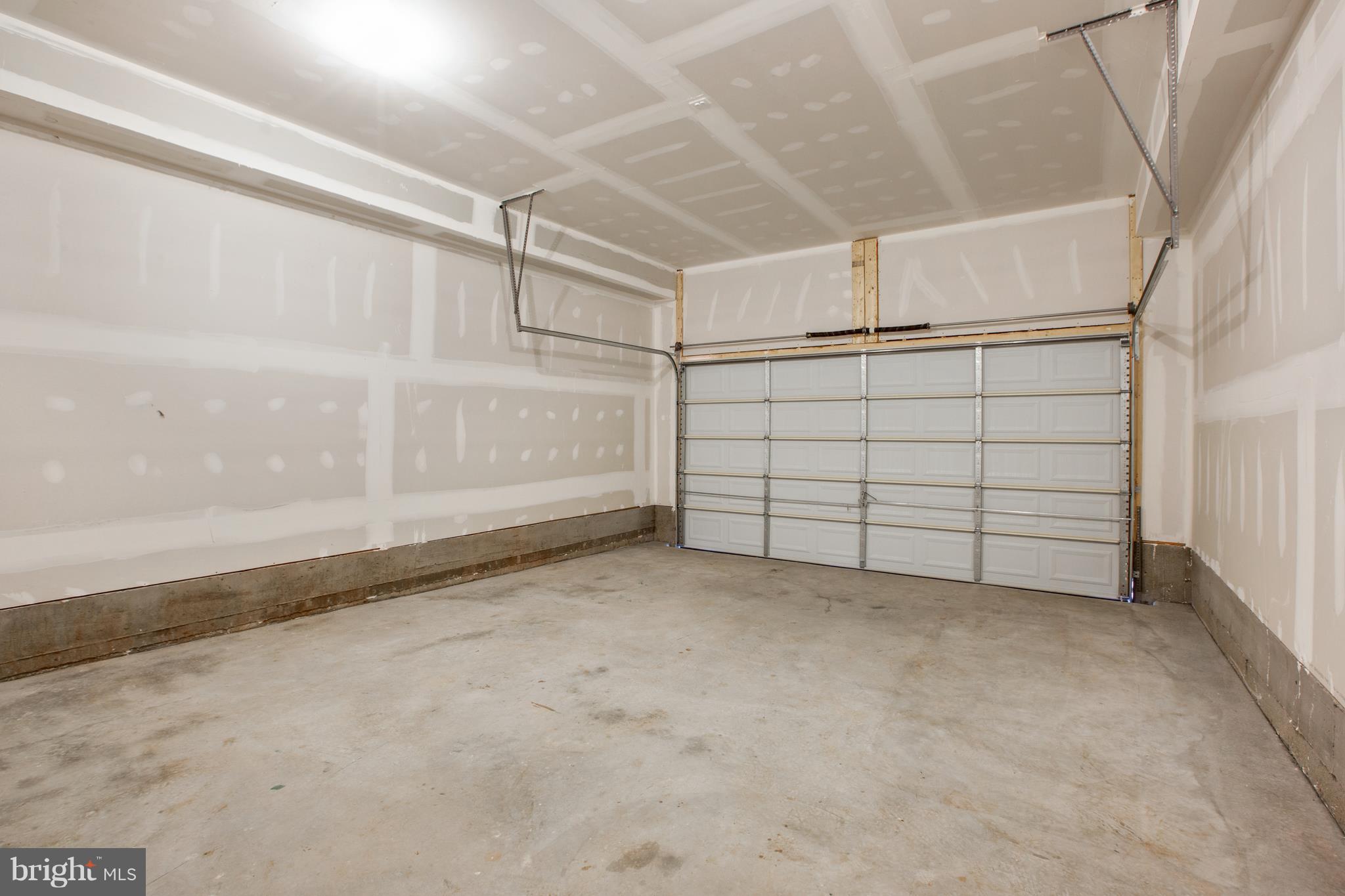 TUSCARORA CREEK - Residential