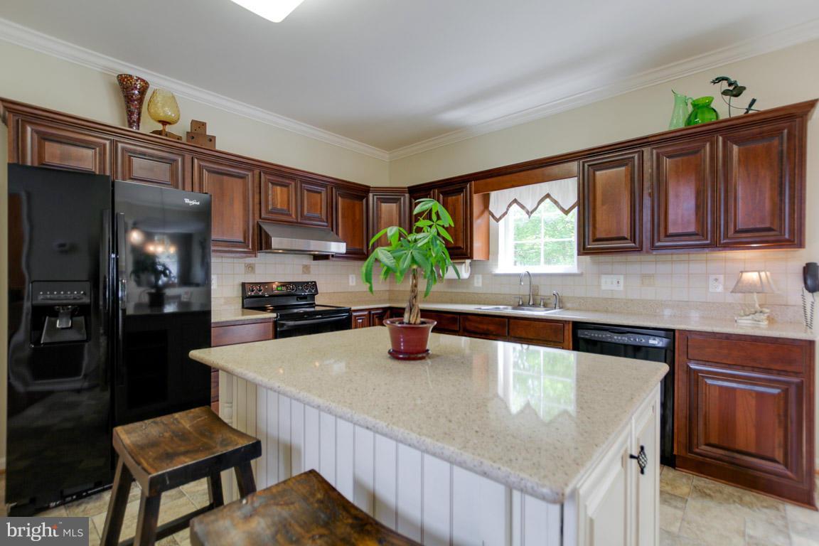 KINGS GRANT LA PLATA - Residential