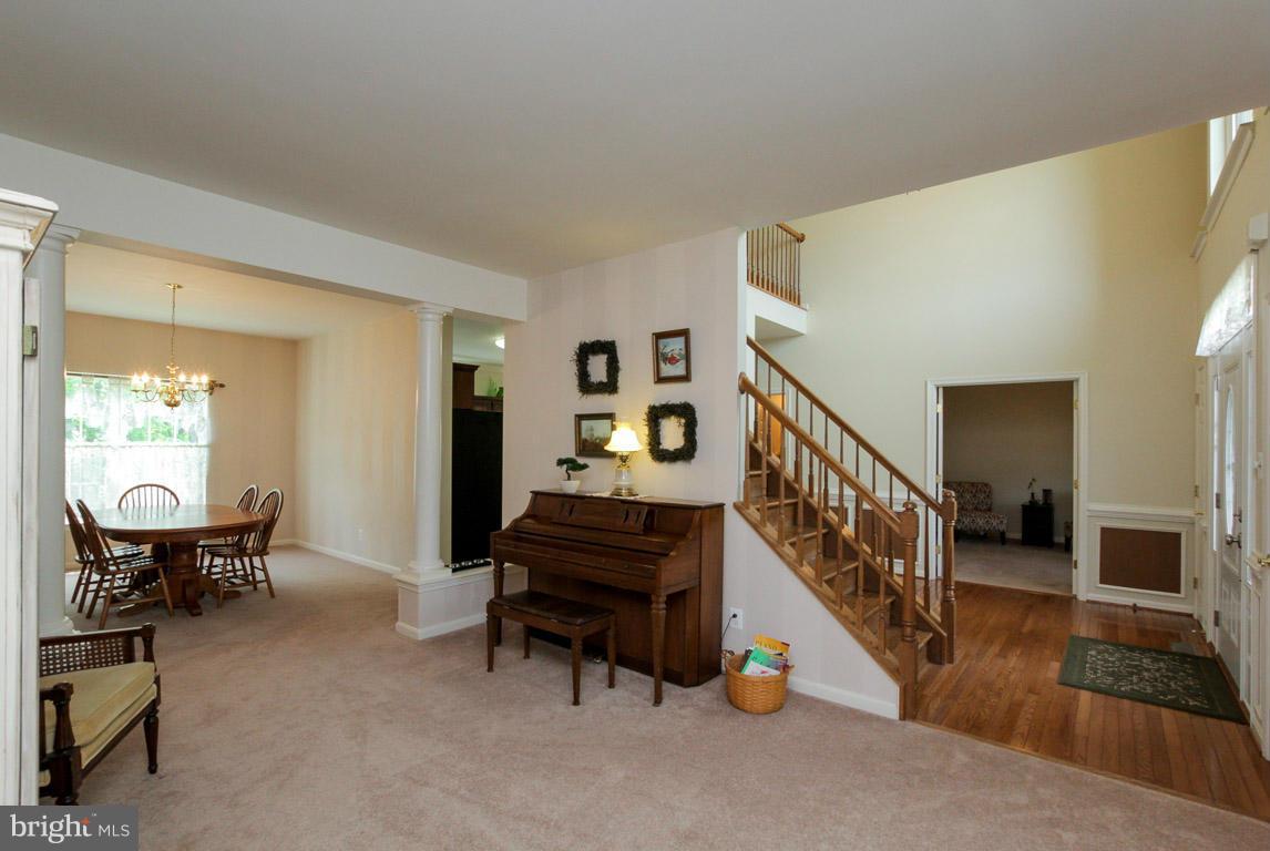 KINGS GRANT LA PLATA - Residential