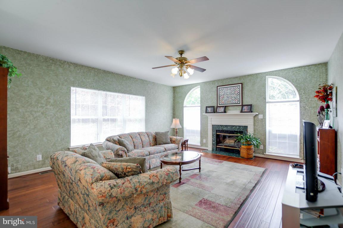 KINGS GRANT LA PLATA - Residential