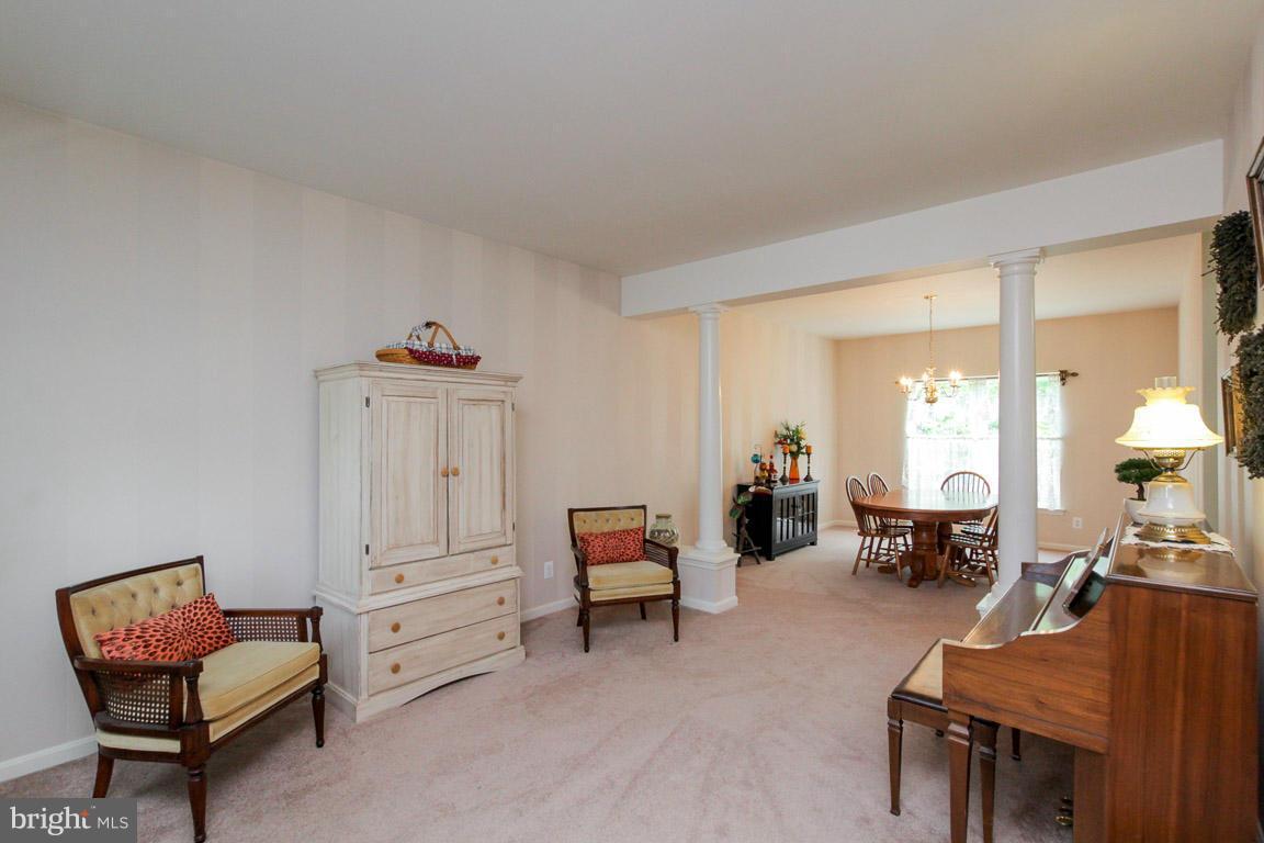 KINGS GRANT LA PLATA - Residential