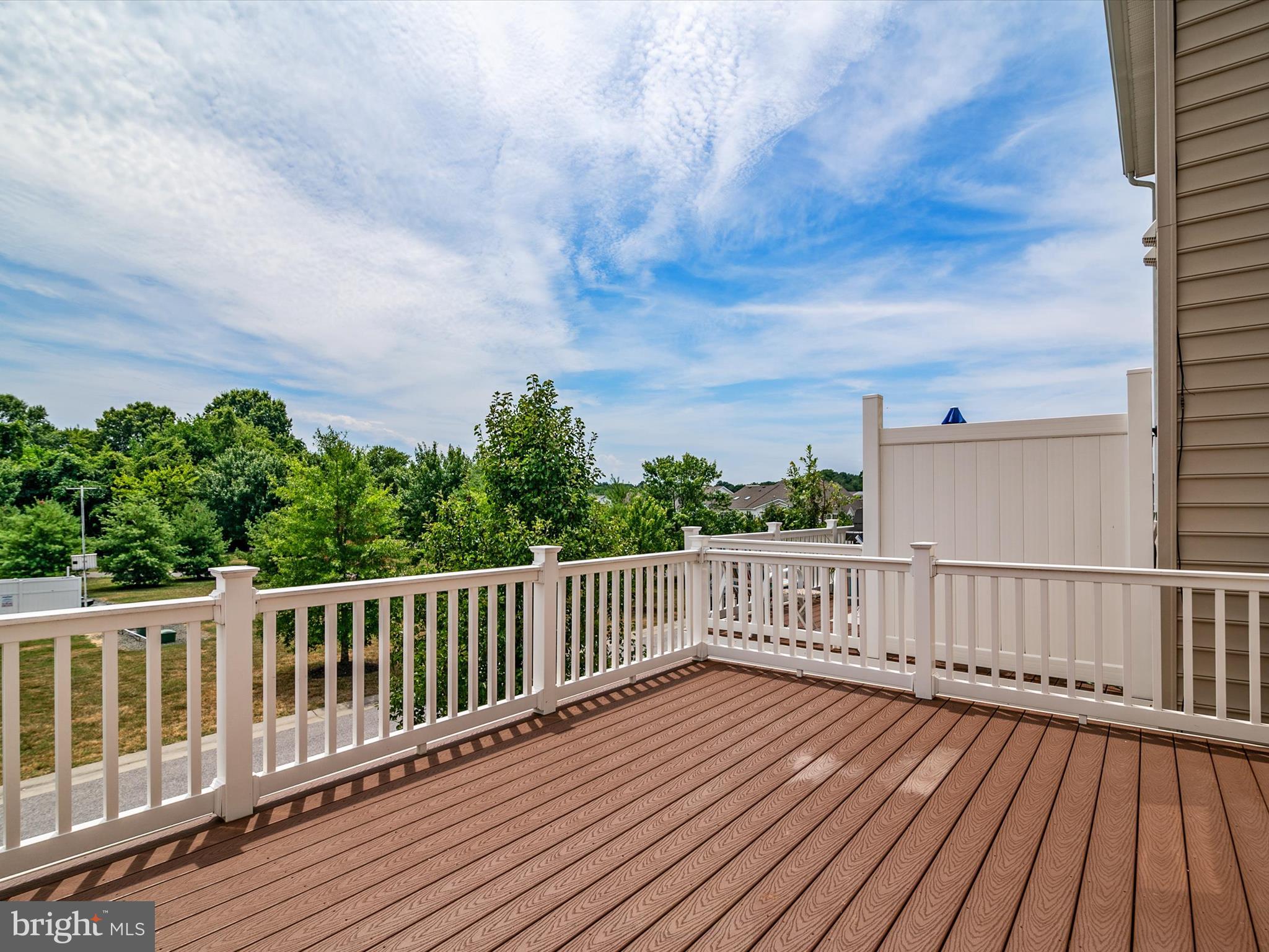 ELLENDALE - Residential