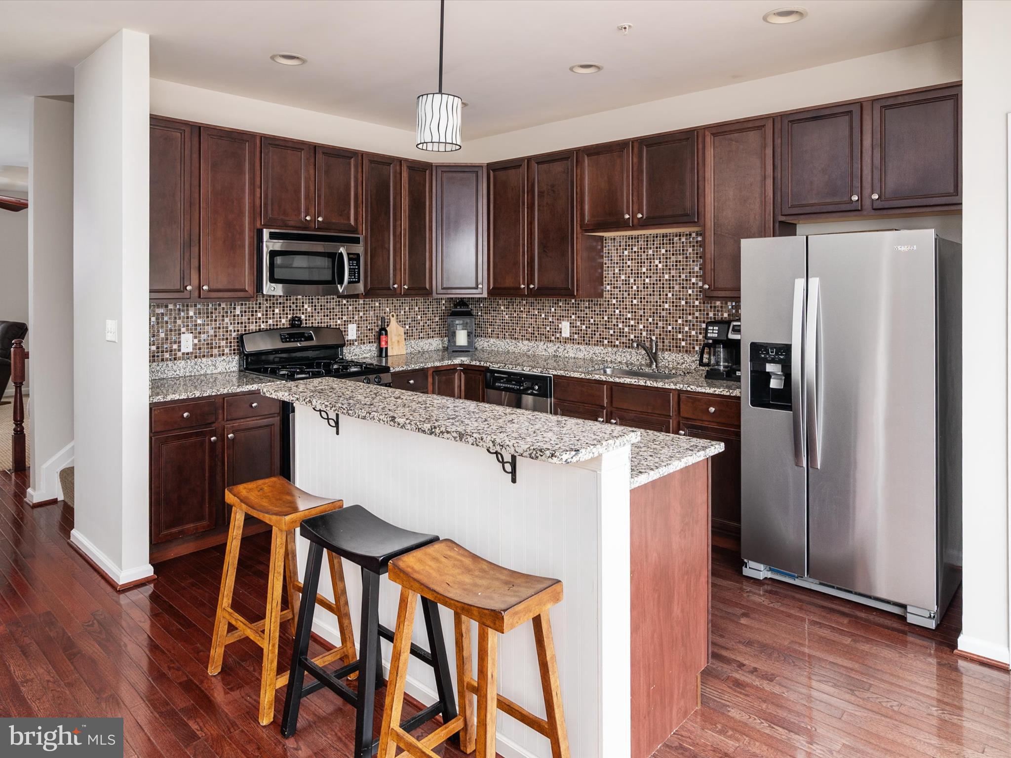 ELLENDALE - Residential