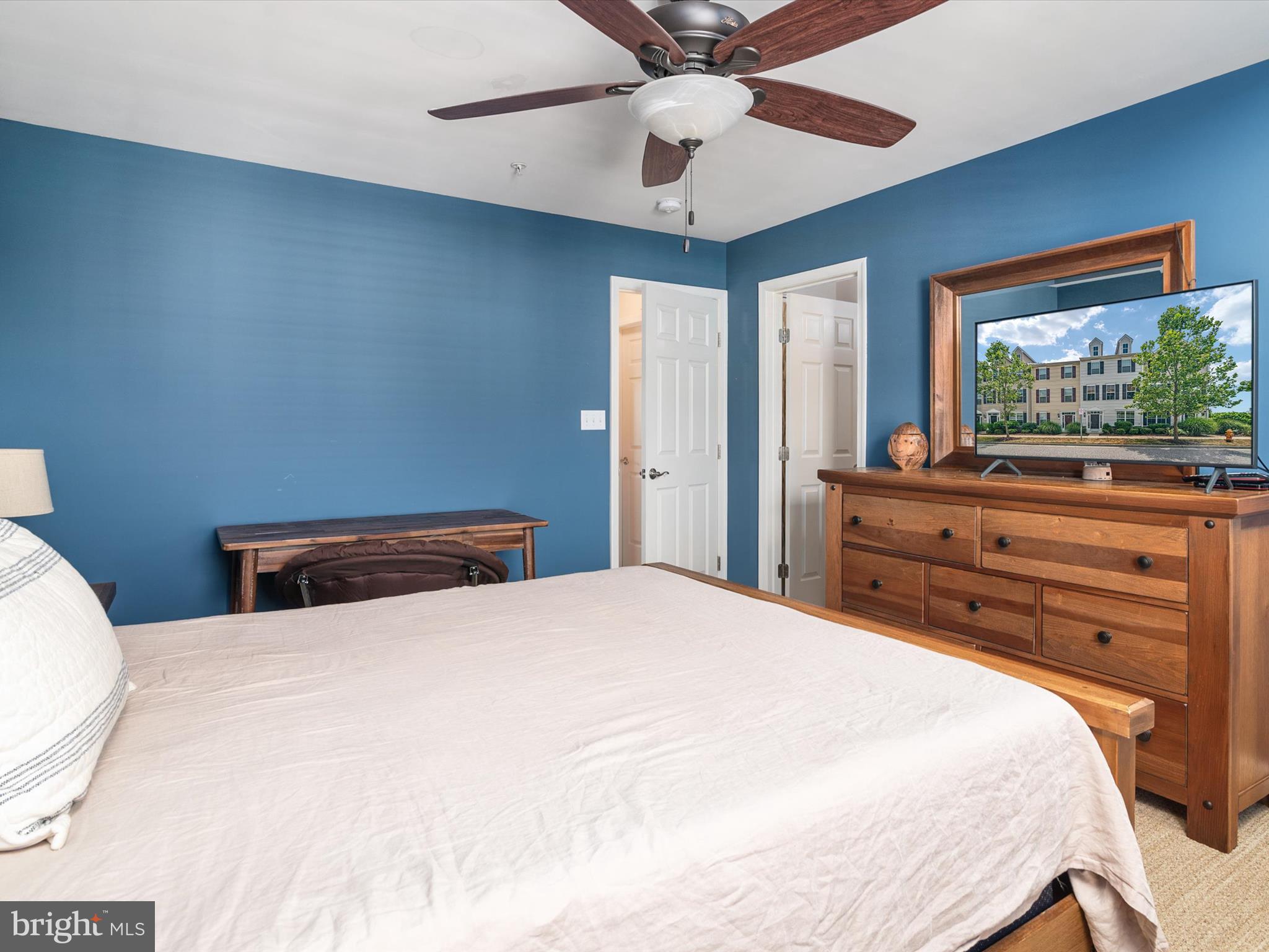 ELLENDALE - Residential