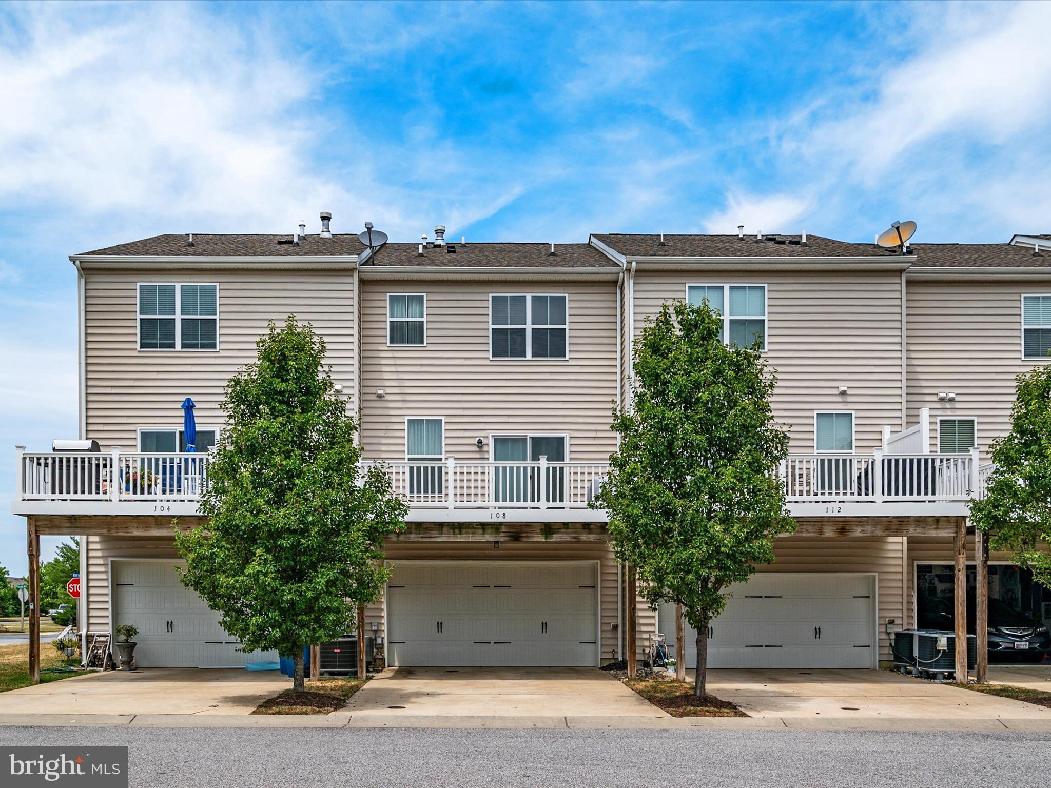 ELLENDALE - Residential