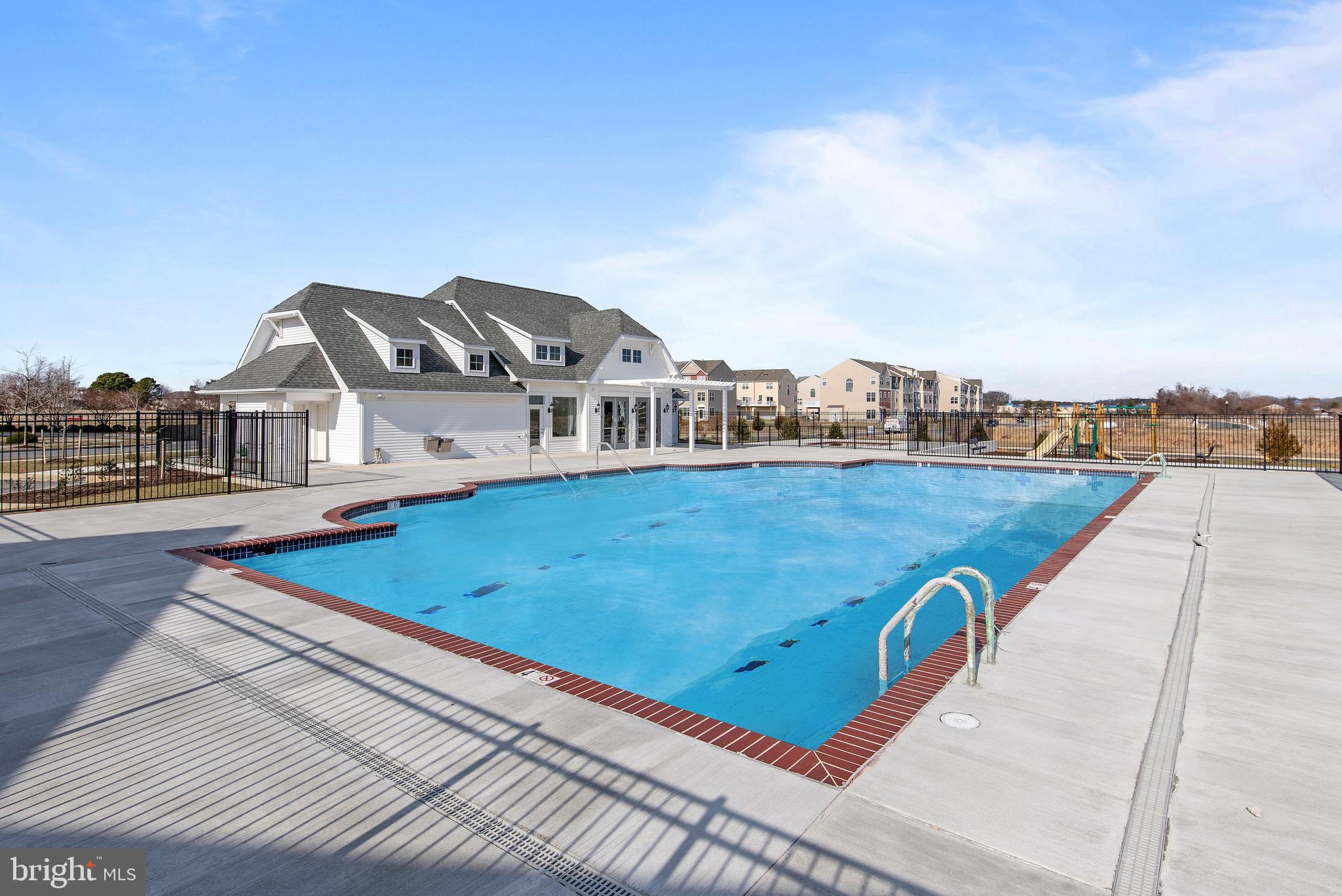 ELLENDALE - Residential