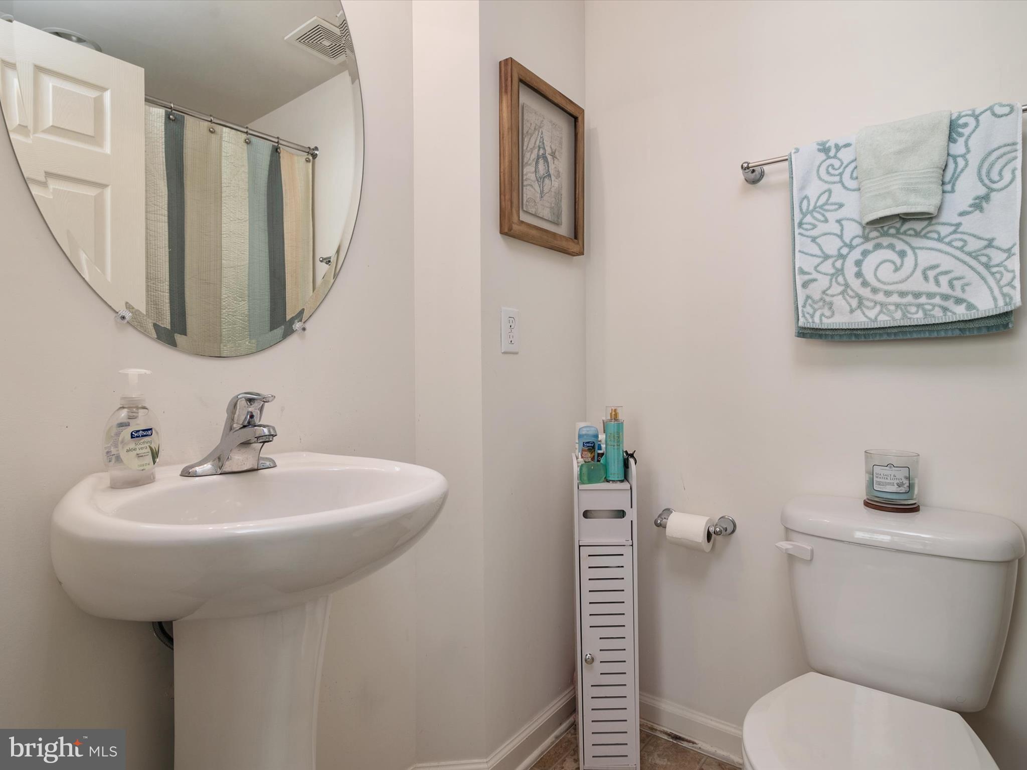 ELLENDALE - Residential