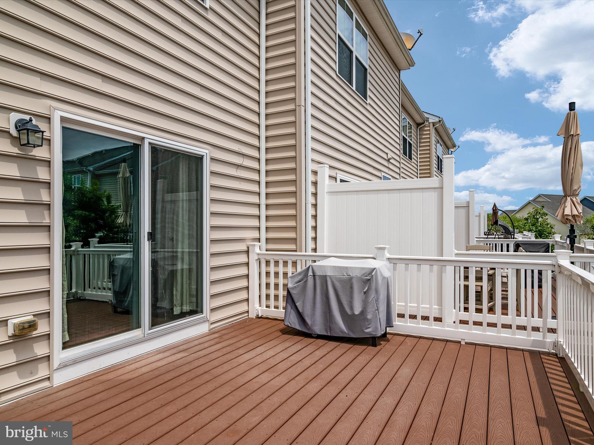 ELLENDALE - Residential