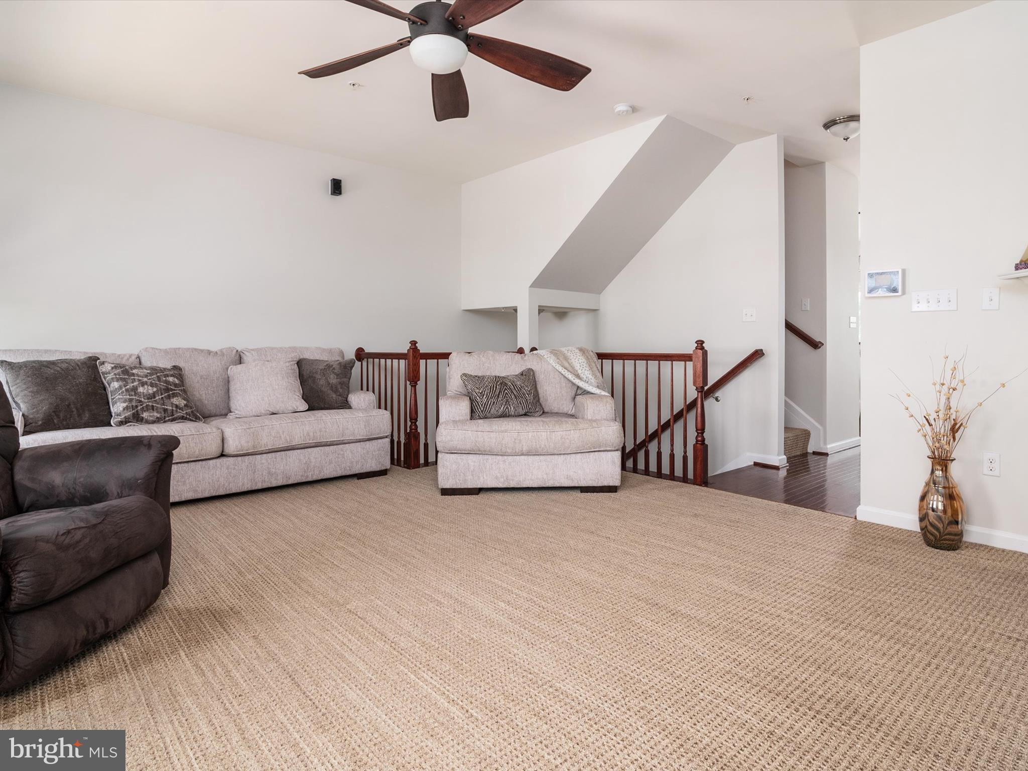 ELLENDALE - Residential