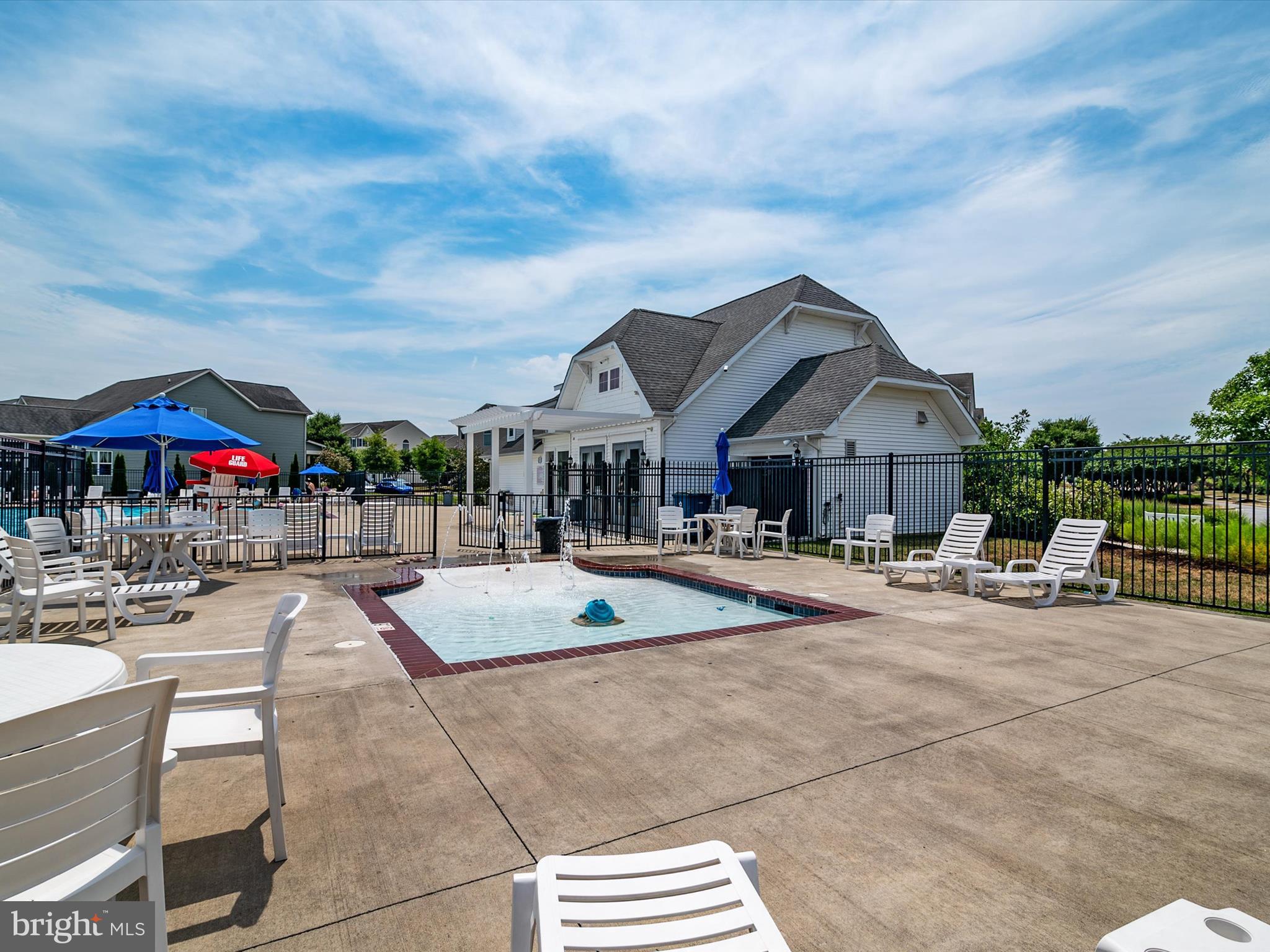 ELLENDALE - Residential