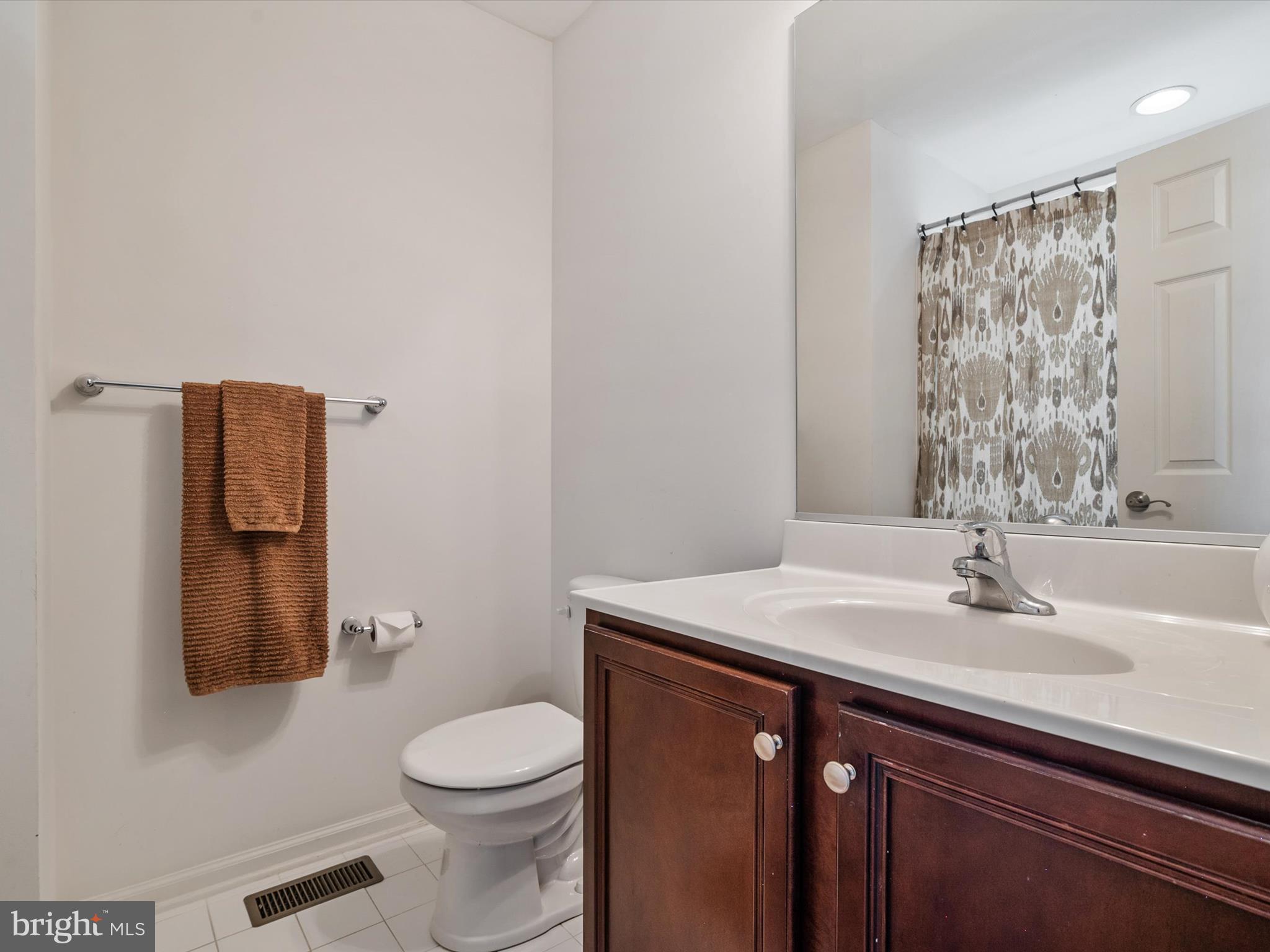 ELLENDALE - Residential