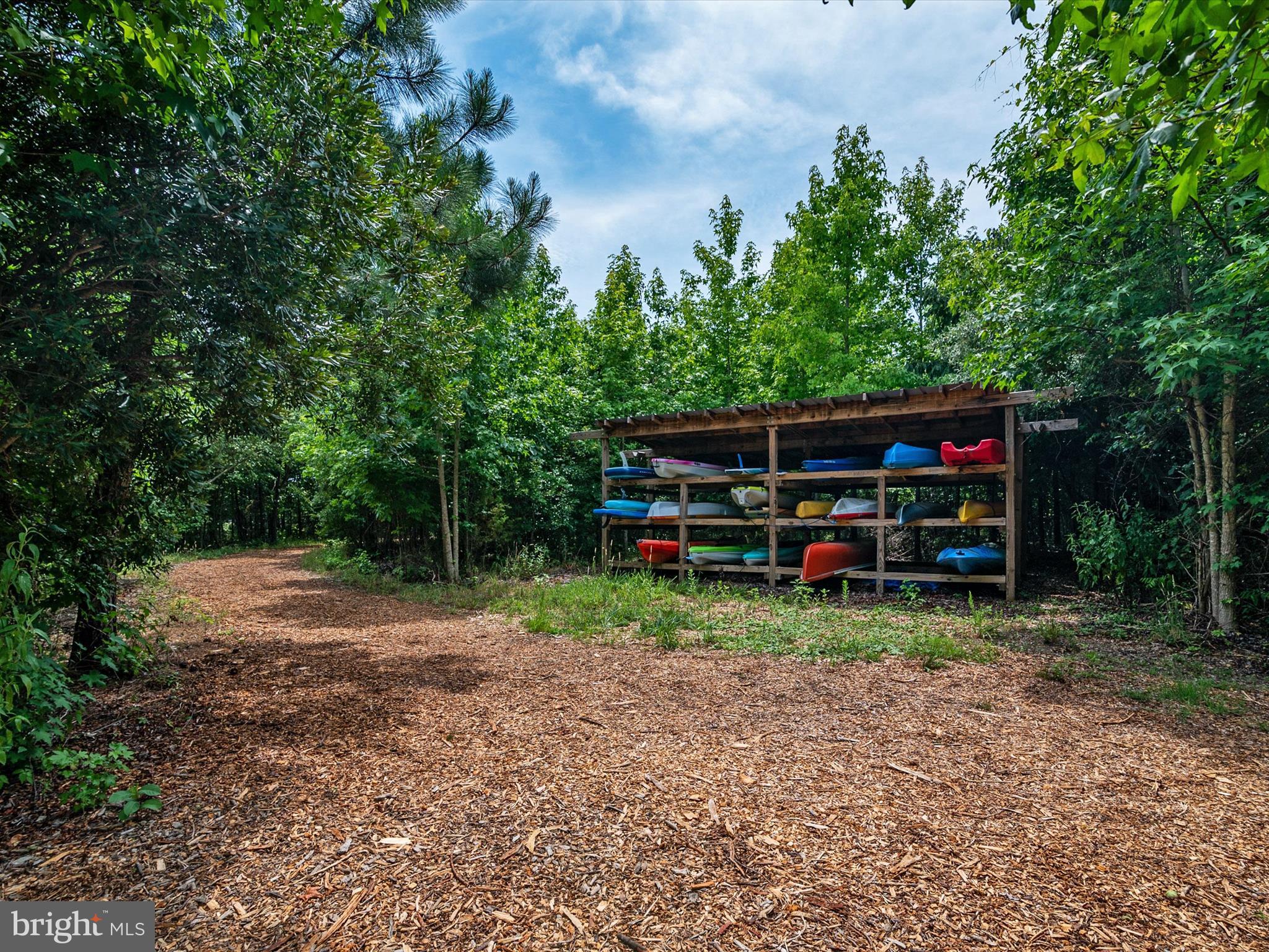 ELLENDALE - Residential