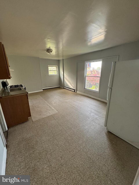 Condo For Rent - 1217 Arrott Street<br/> PHILADELPHIA, PA 19124