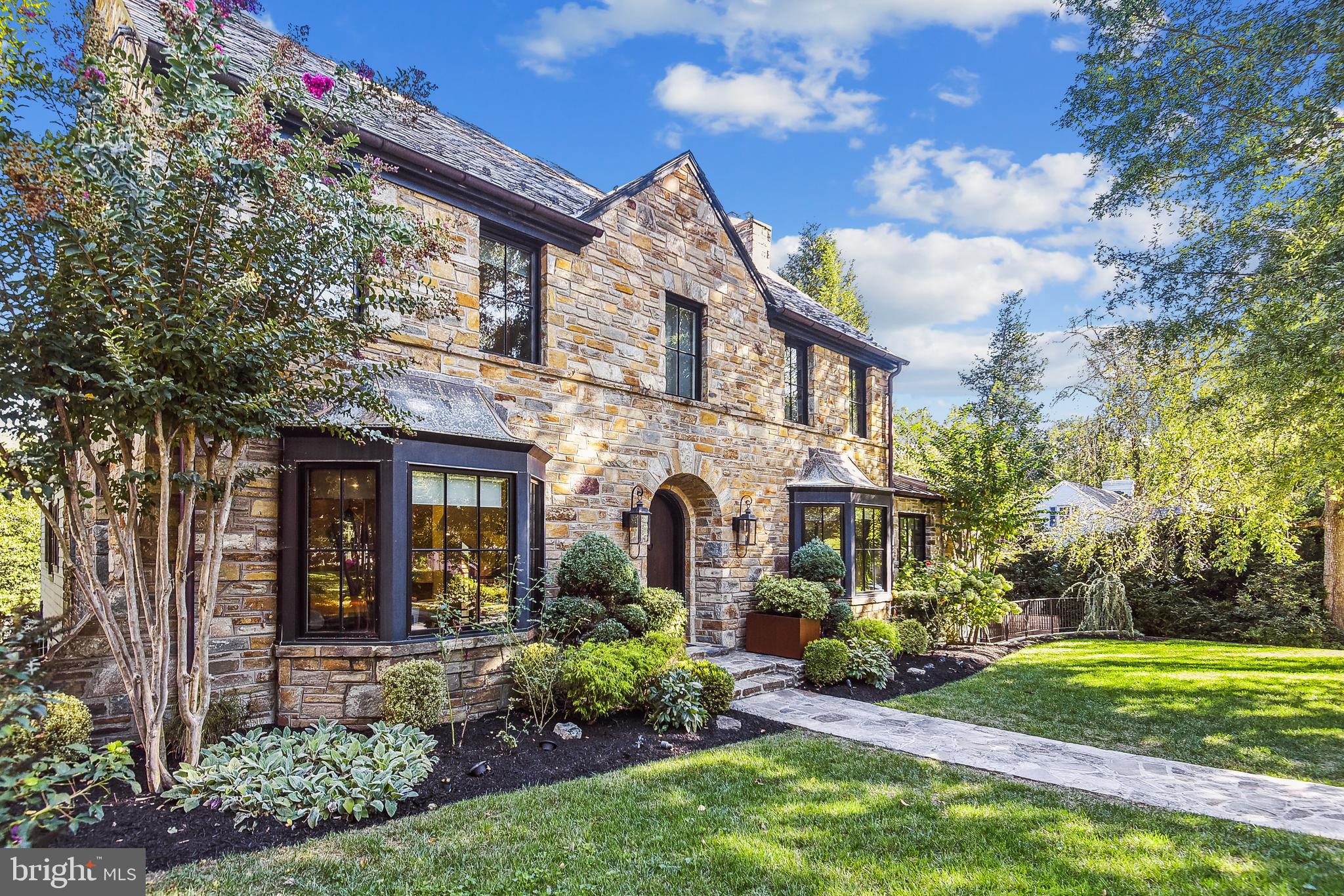 CHEVY CHASE - Residential