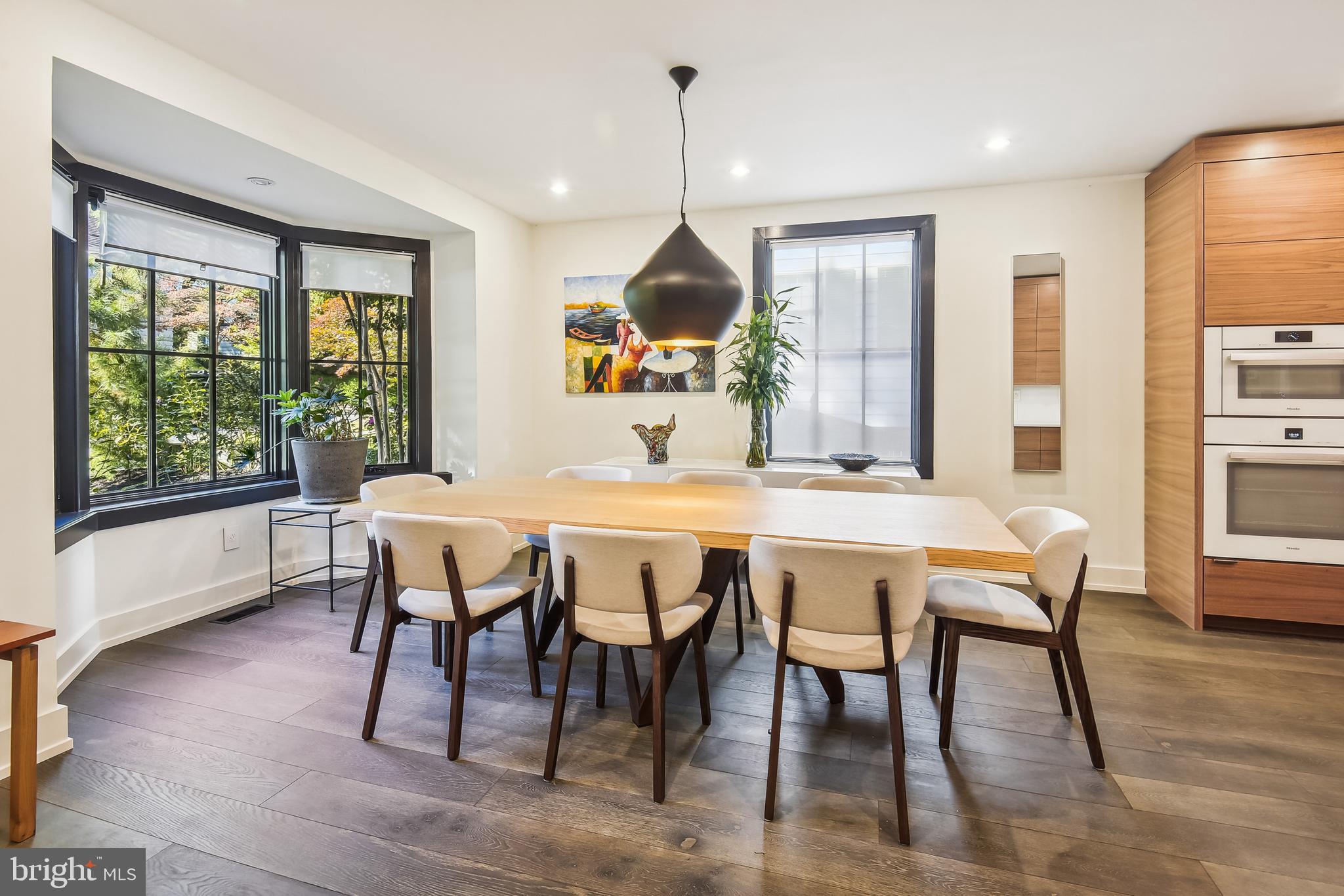 CHEVY CHASE - Residential