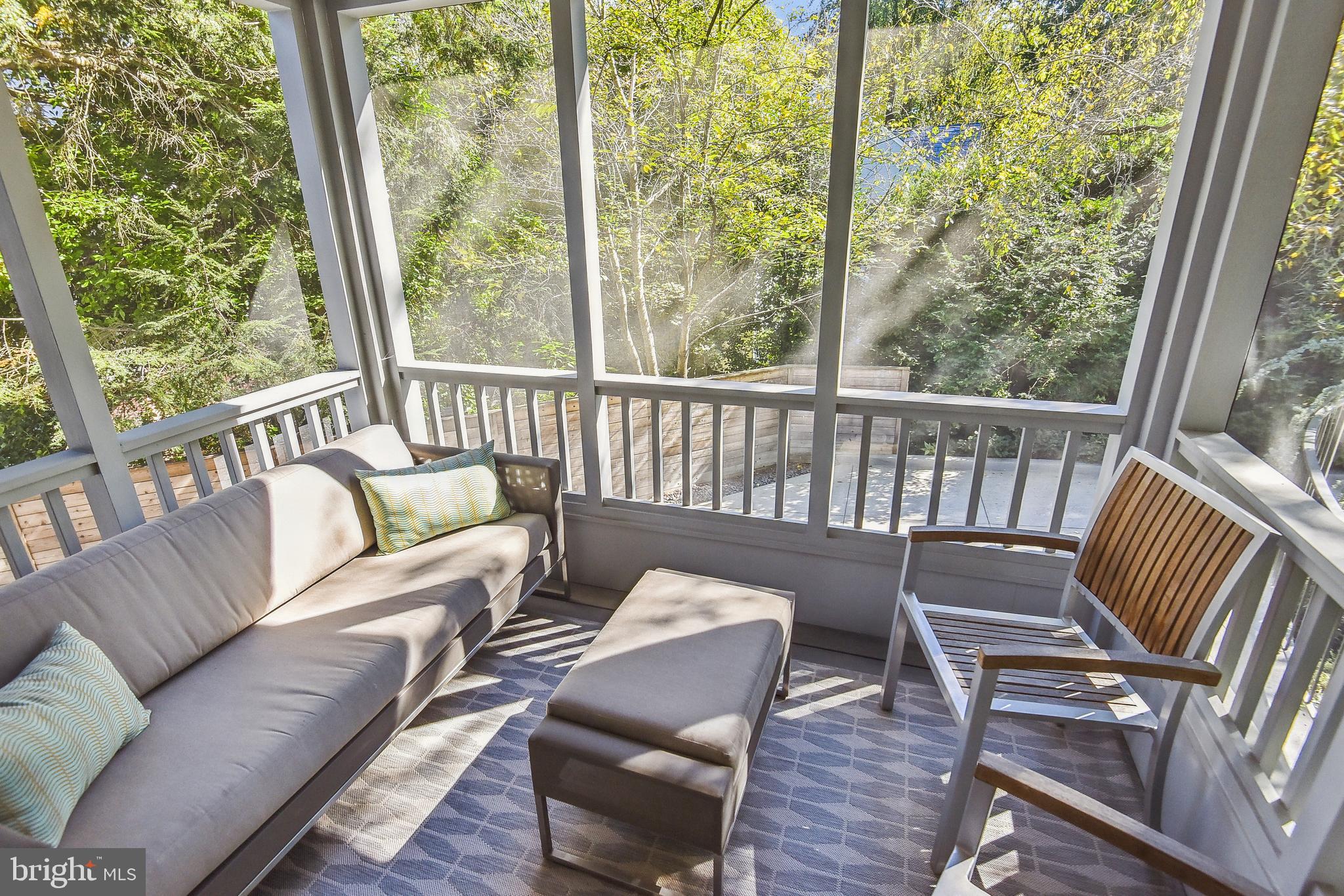 CHEVY CHASE - Residential