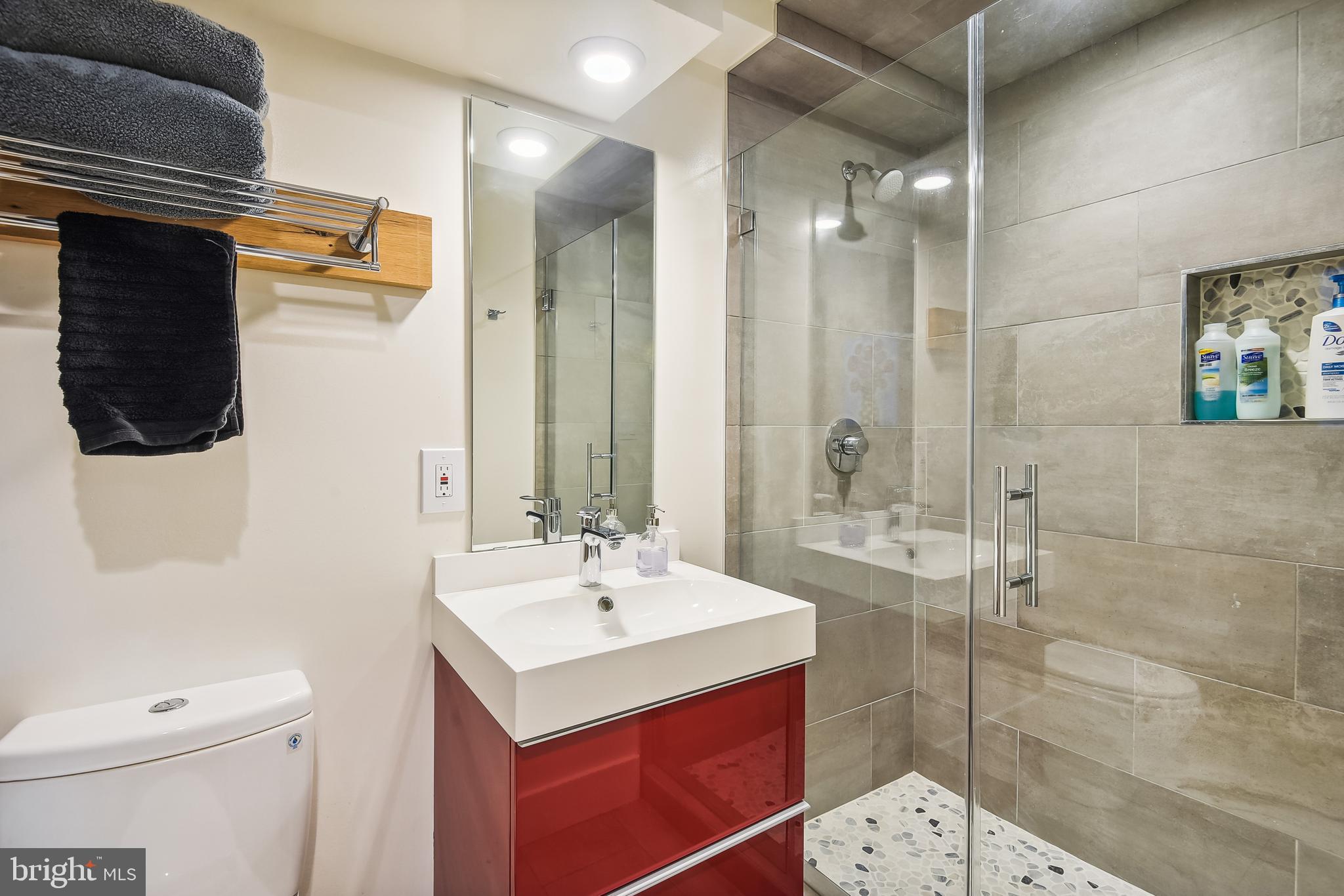 CHEVY CHASE - Residential