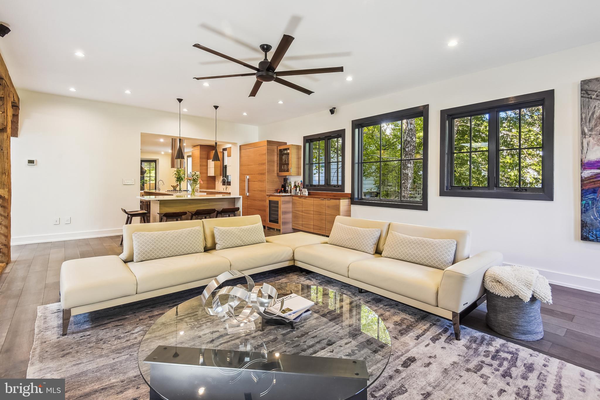 CHEVY CHASE - Residential