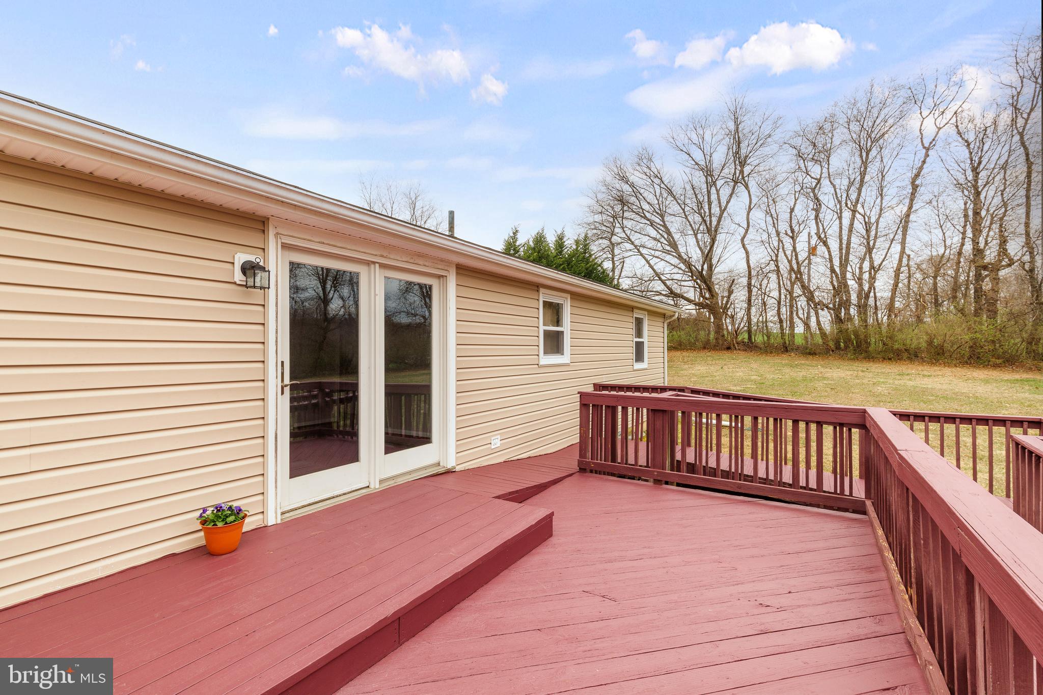 MIDDLETOWN MANOR - Residential