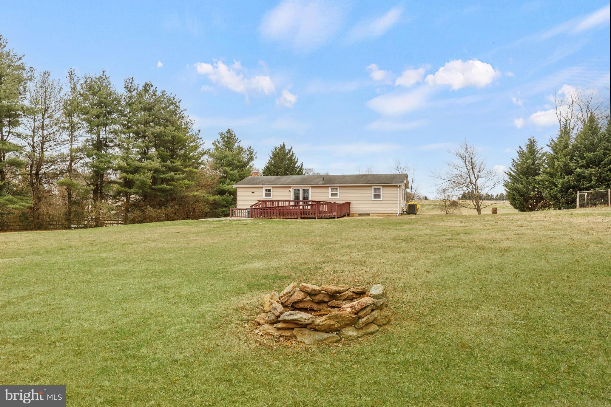 MIDDLETOWN MANOR - Residential